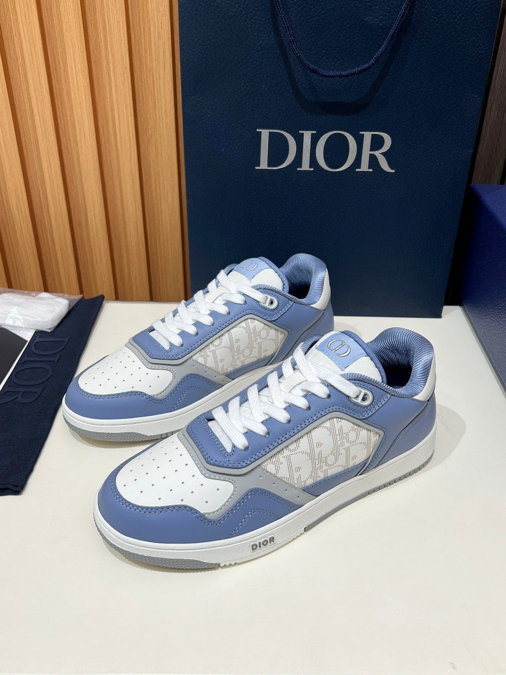Dior B27 Unisex Sneakers – 2025 Collection
