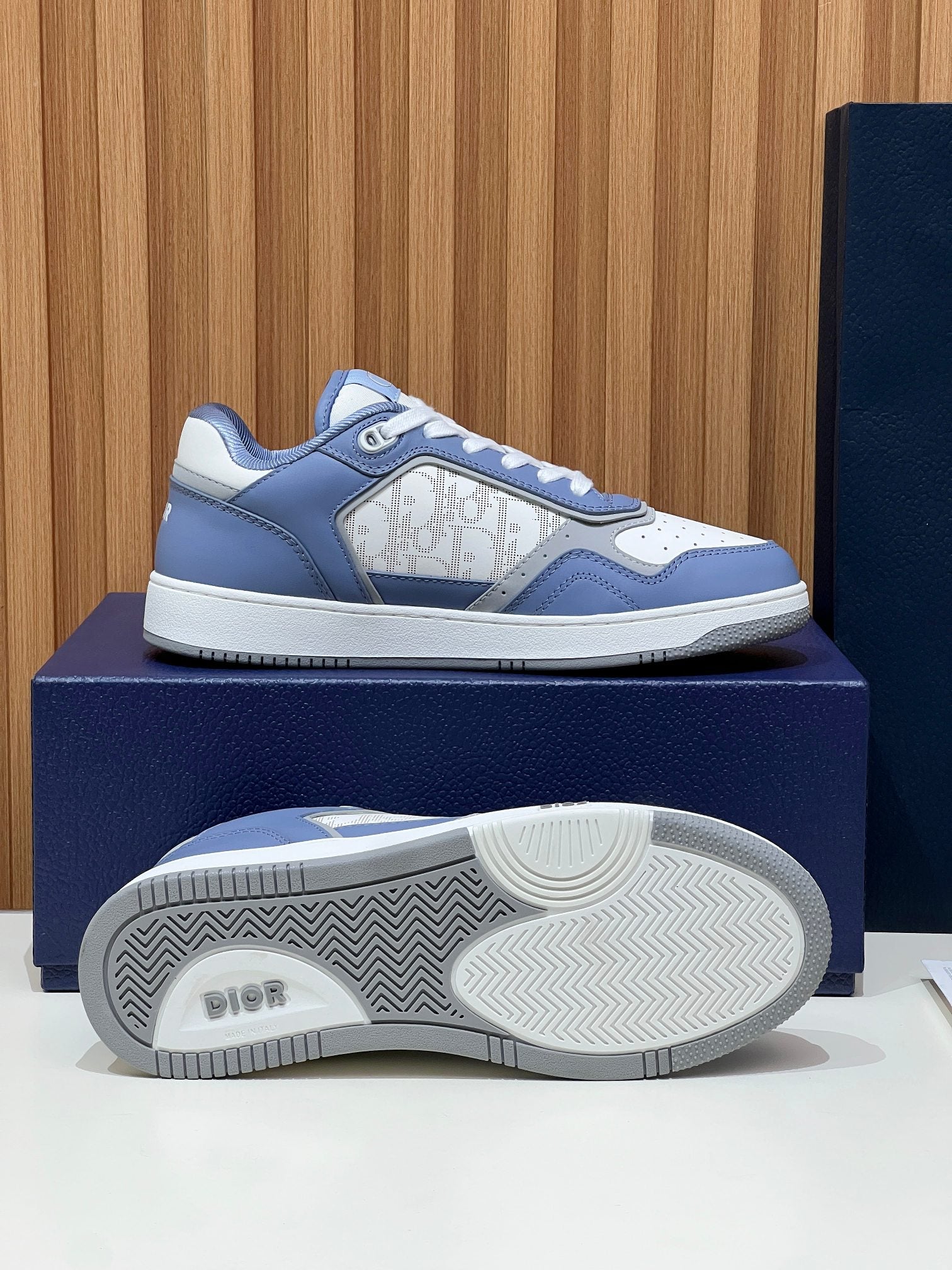 Dior B27 Unisex Sneakers – 2025 Collection