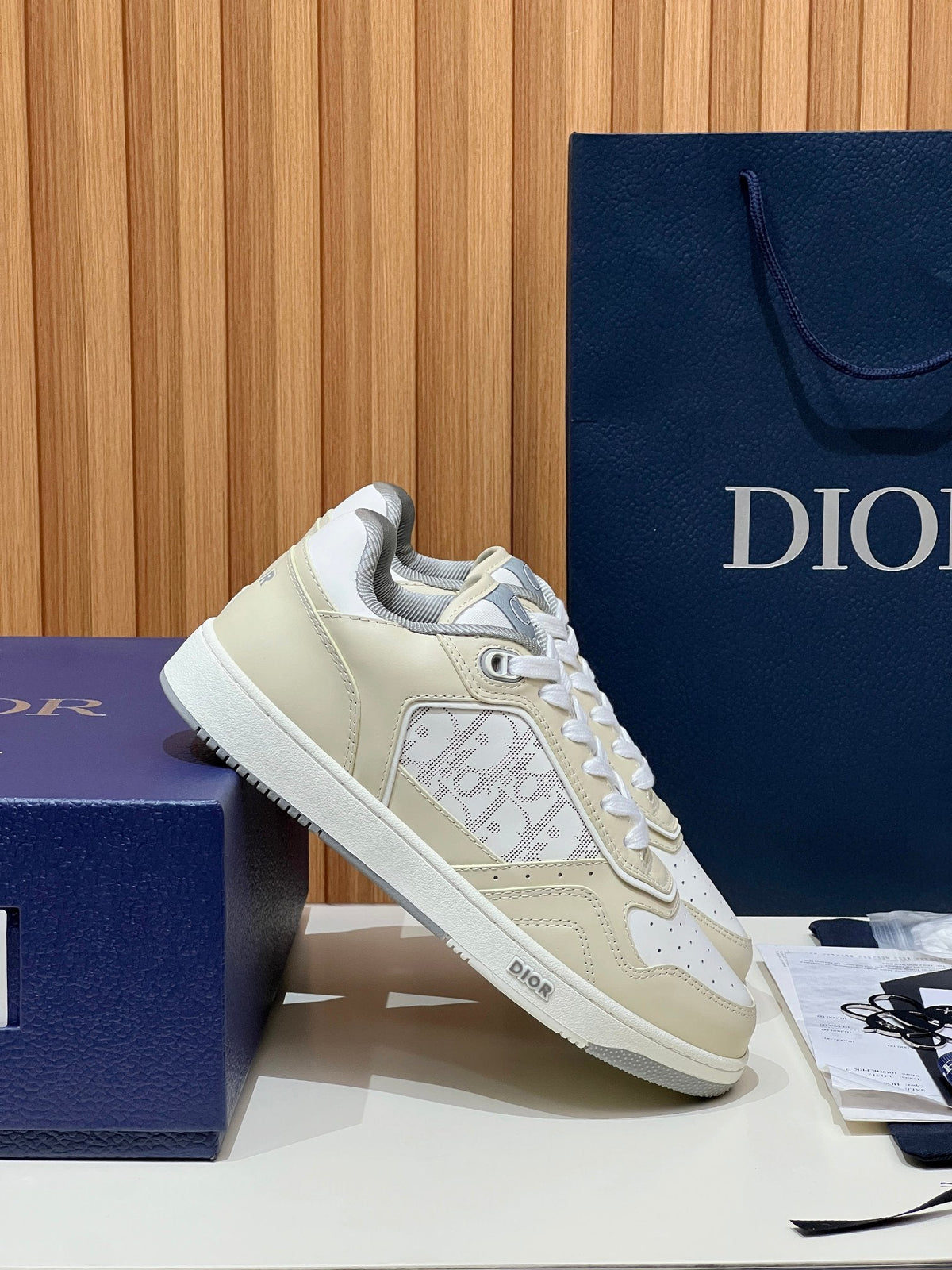 Dior B27 Unisex Sneakers – 2025 Collection