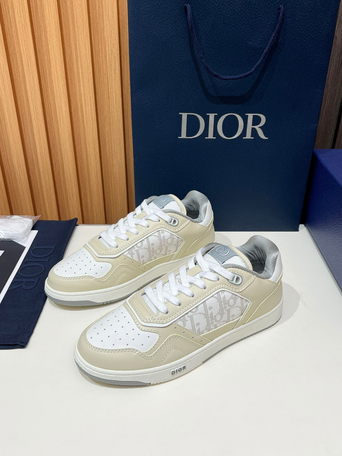 Dior B27 Unisex Sneakers – 2025 Collection