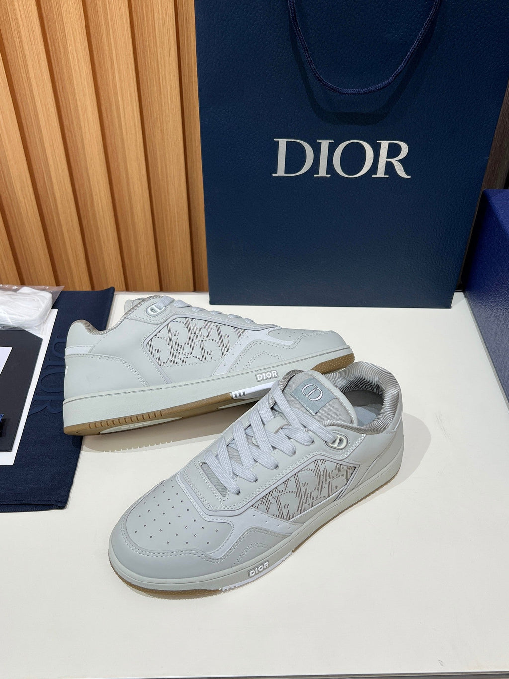 Dior B27 Unisex Sneakers – 2025 Collection