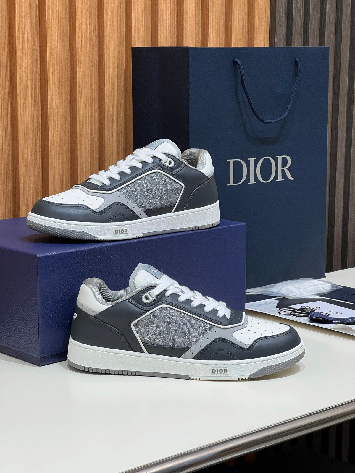 Dior B27 Unisex Sneakers – 2025 Collection