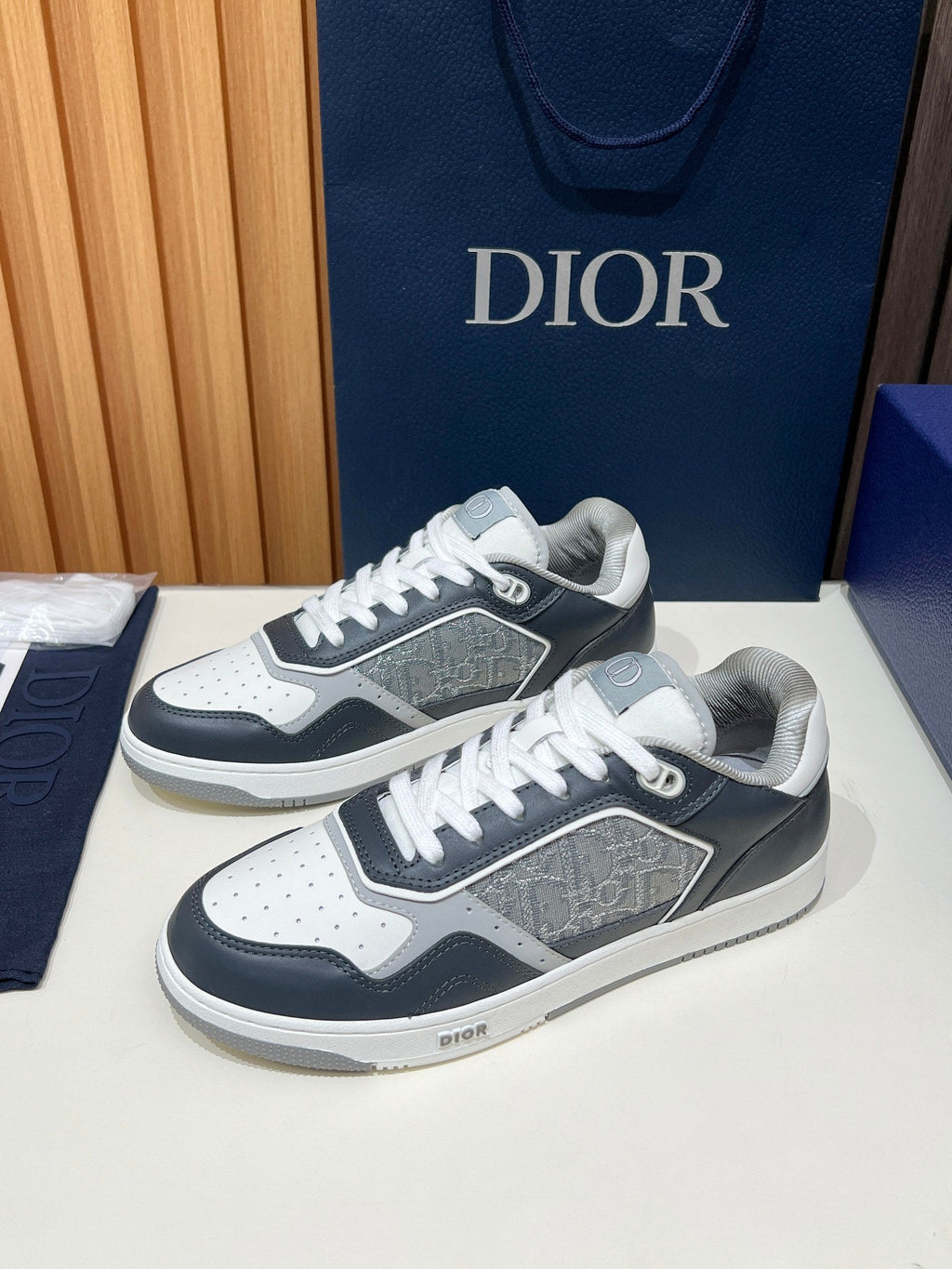 Dior B27 Unisex Sneakers – 2025 Collection