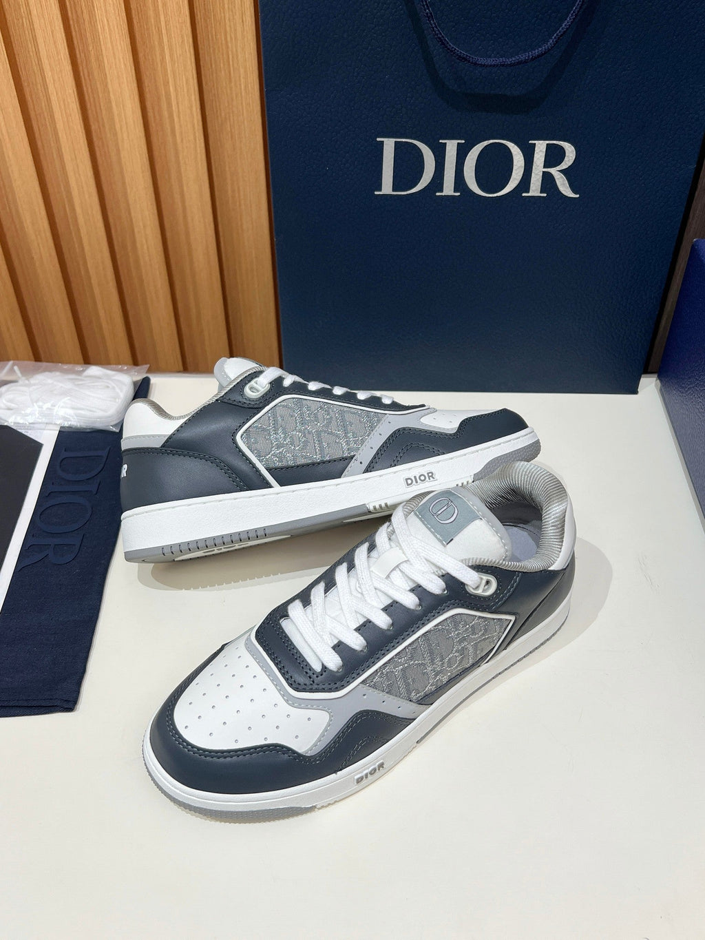 Dior B27 Unisex Sneakers – 2025 Collection