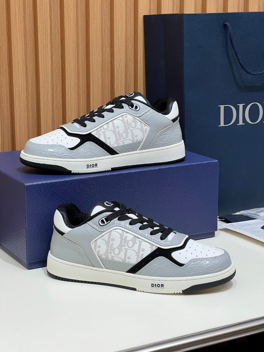 Dior B27 Unisex Sneakers – 2025 Collection
