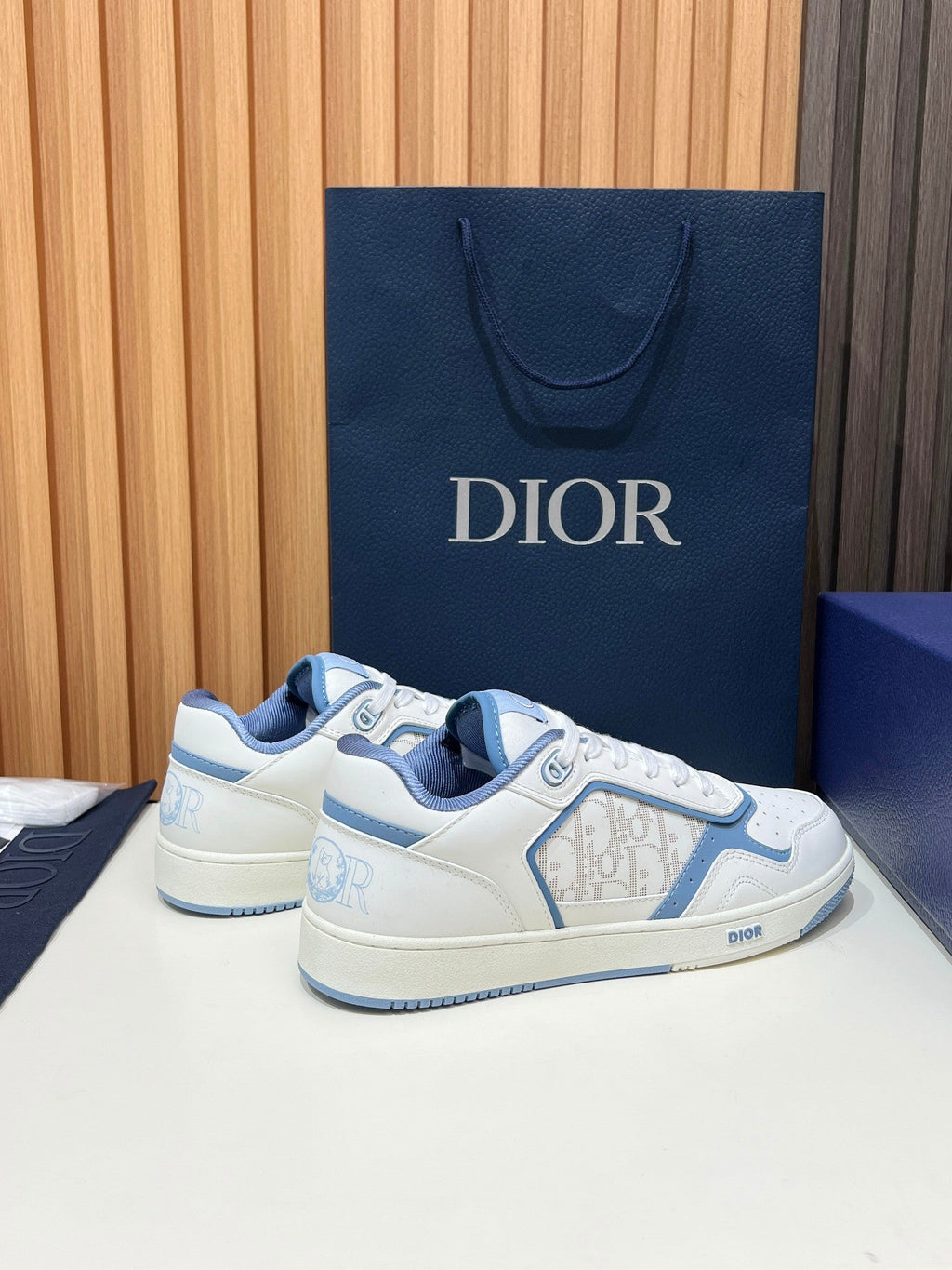 Dior B27 Couple's Sneakers – 2025 Collection