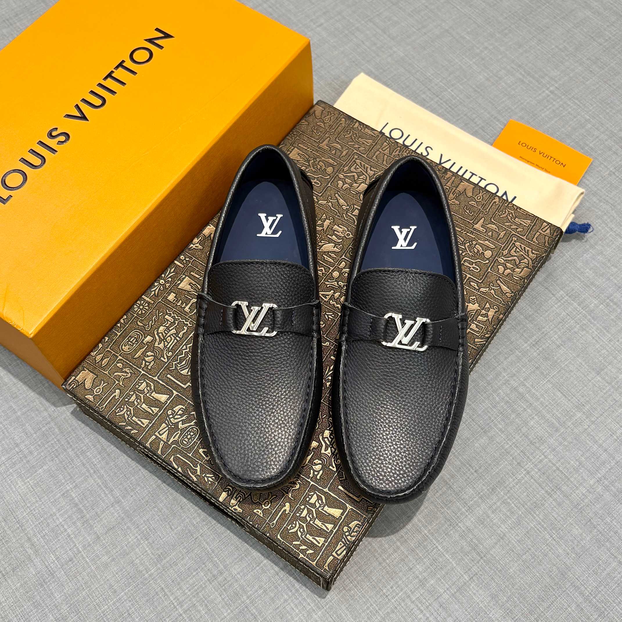 Louis Vuitton Men's Grained Leather Driving Shoes