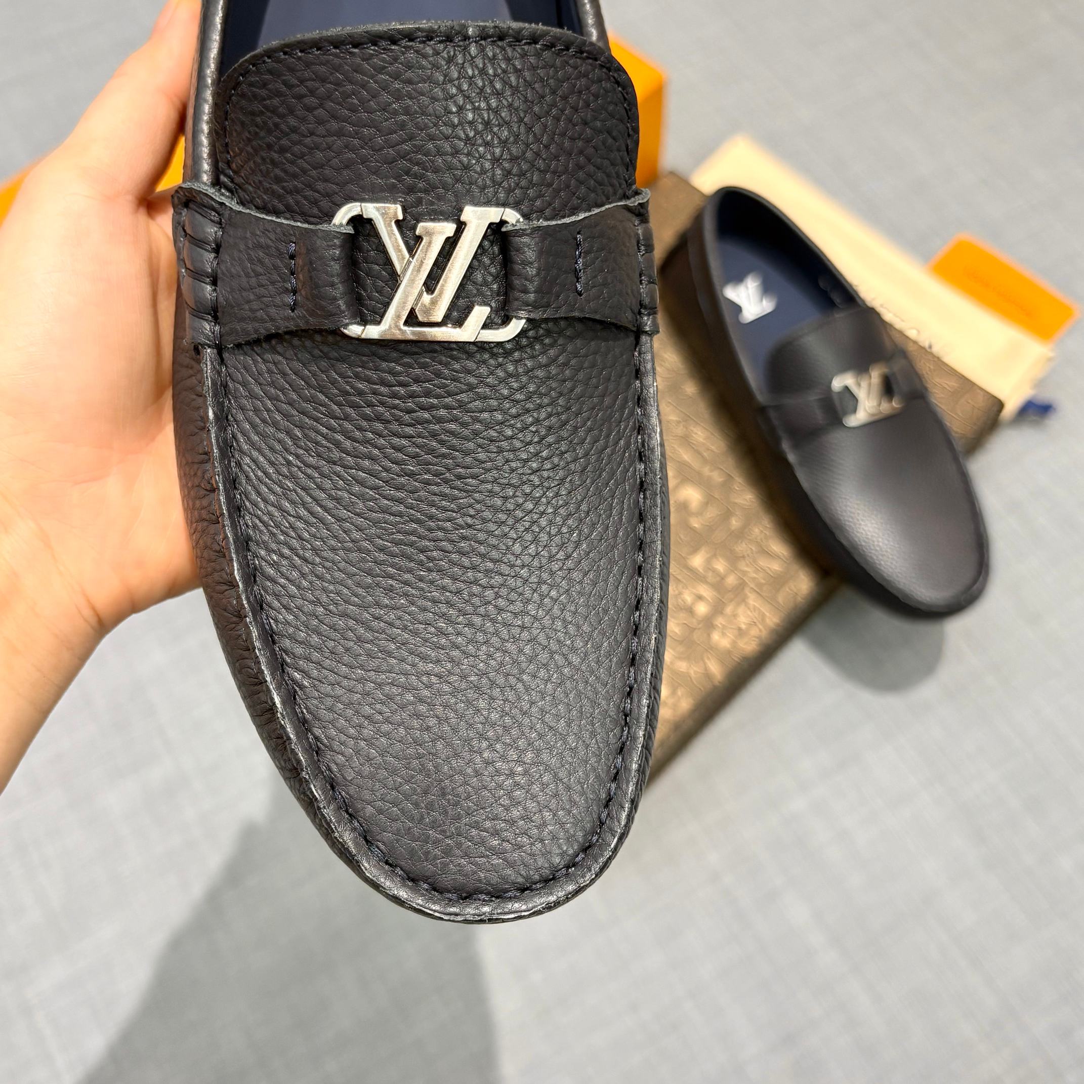 Louis Vuitton Men's Grained Leather Driving Shoes