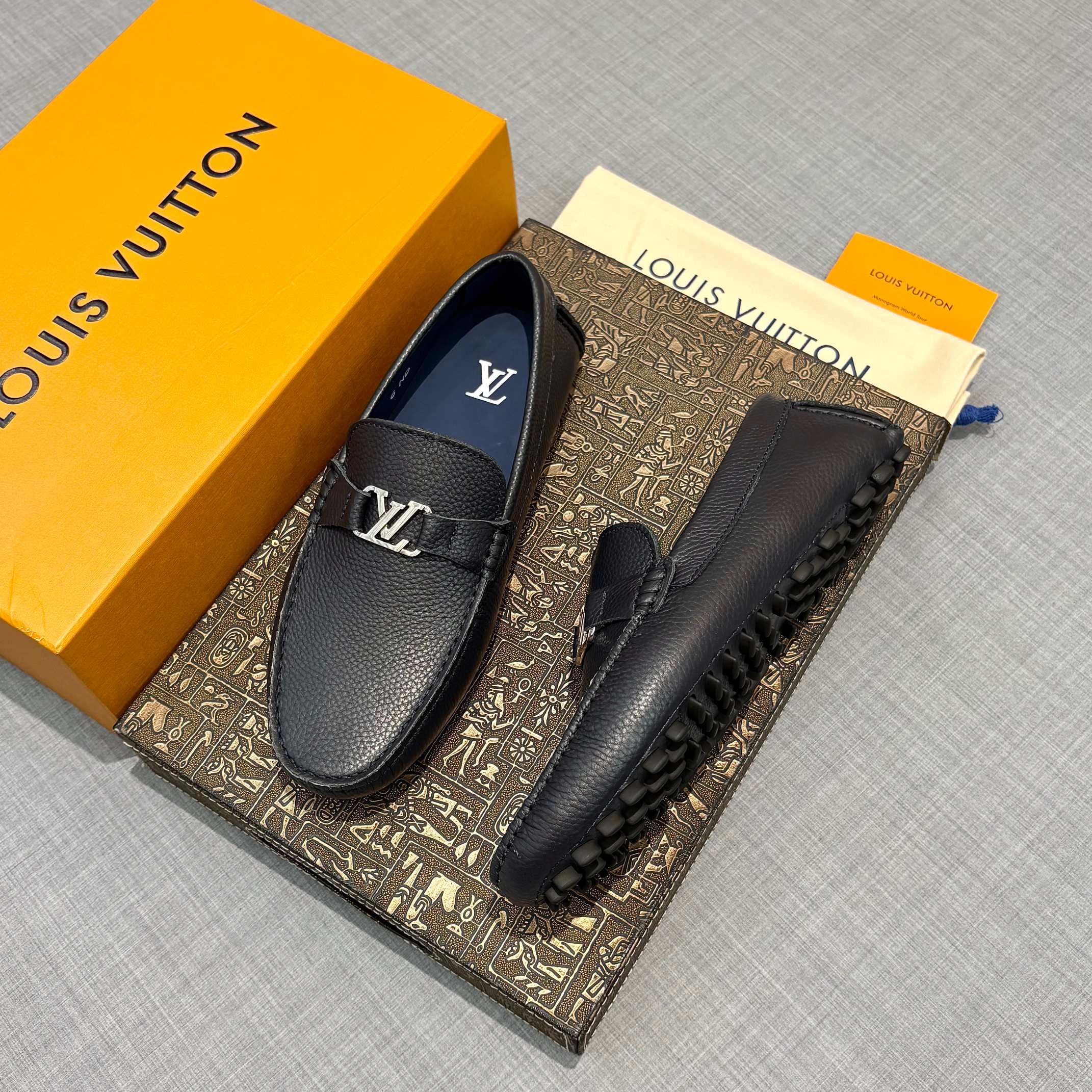 Louis Vuitton Men's Grained Leather Driving Shoes