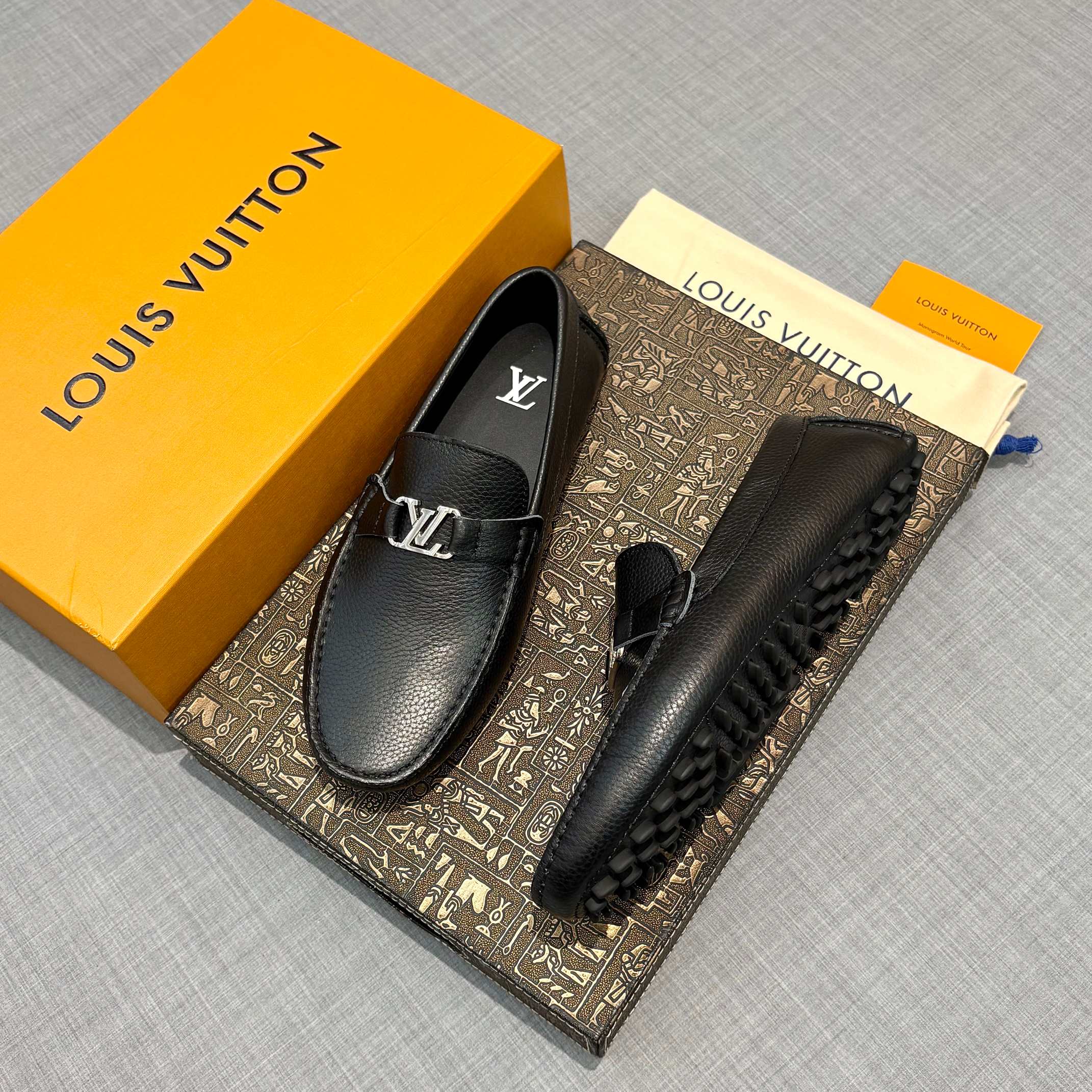 Louis Vuitton Men's Grained Leather Driving Shoes