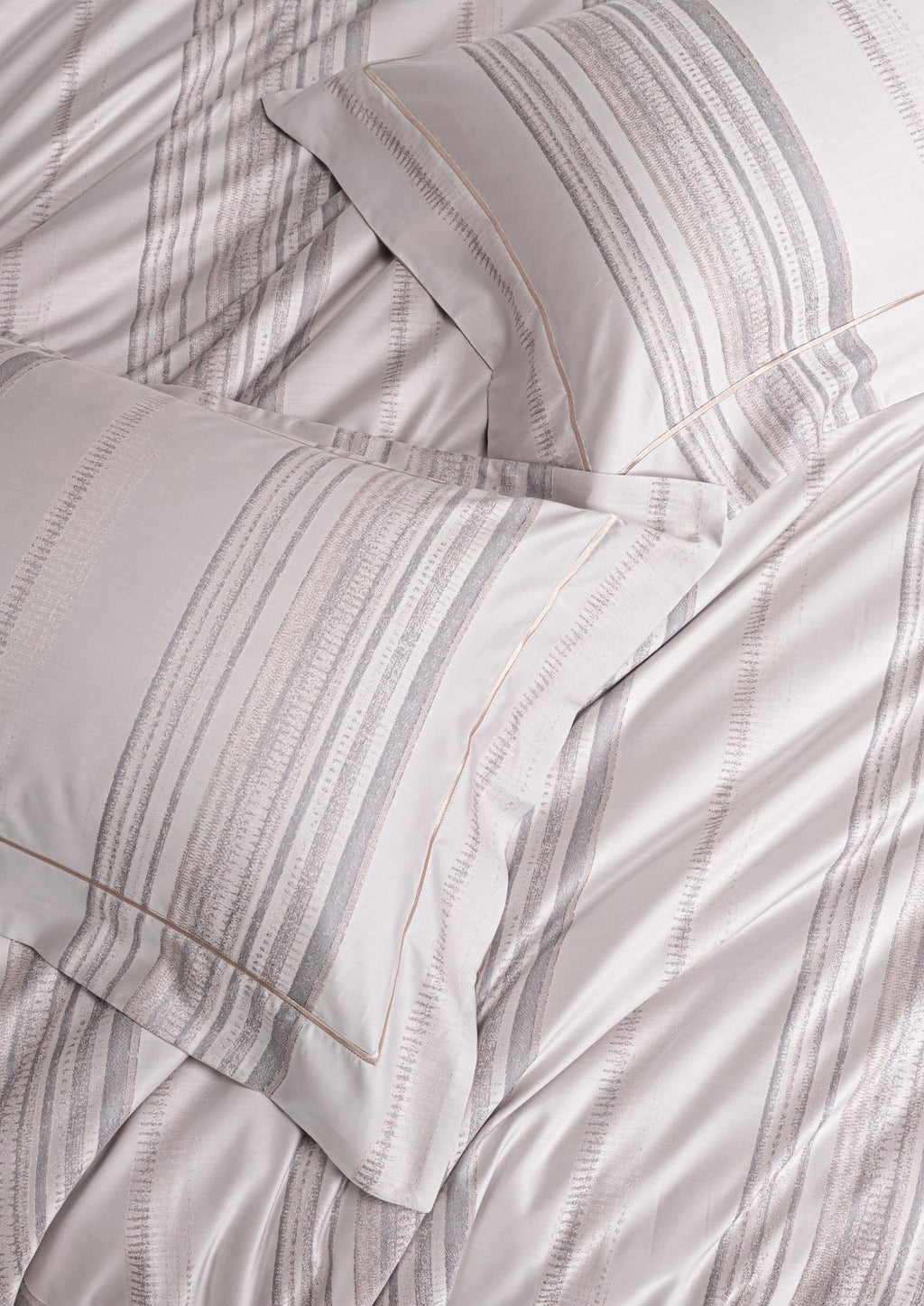 Hotel Grand High-End Pima Cotton Silk Jacquard Bed Set