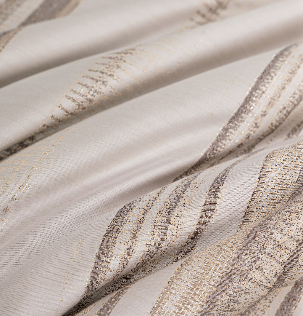Hotel Grand Pima Cotton & Silk Jacquard Four-Piece Bedding Set