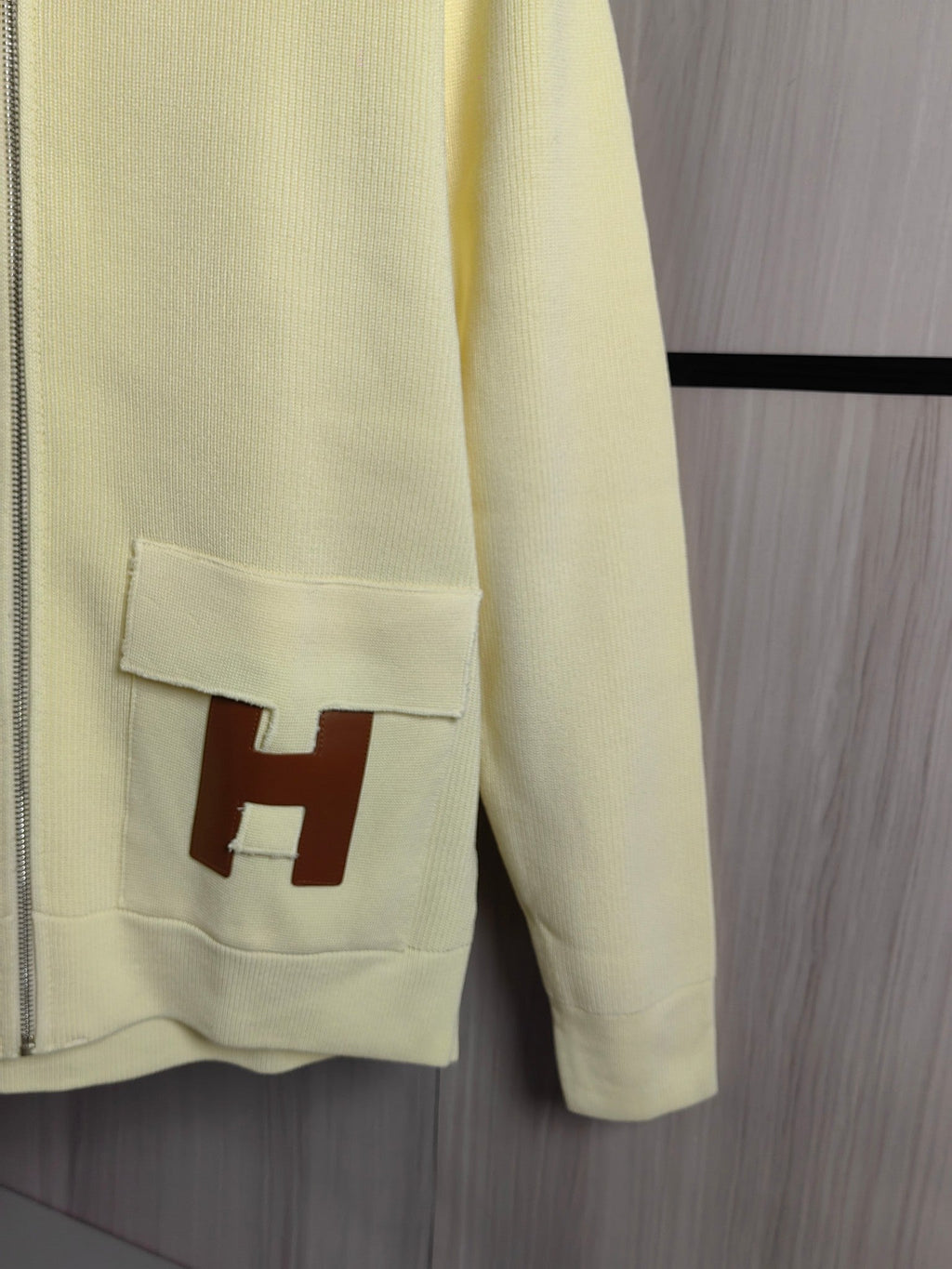 Hermès Unisex Wool-Blend Knit Cardigan – Autumn/Winter