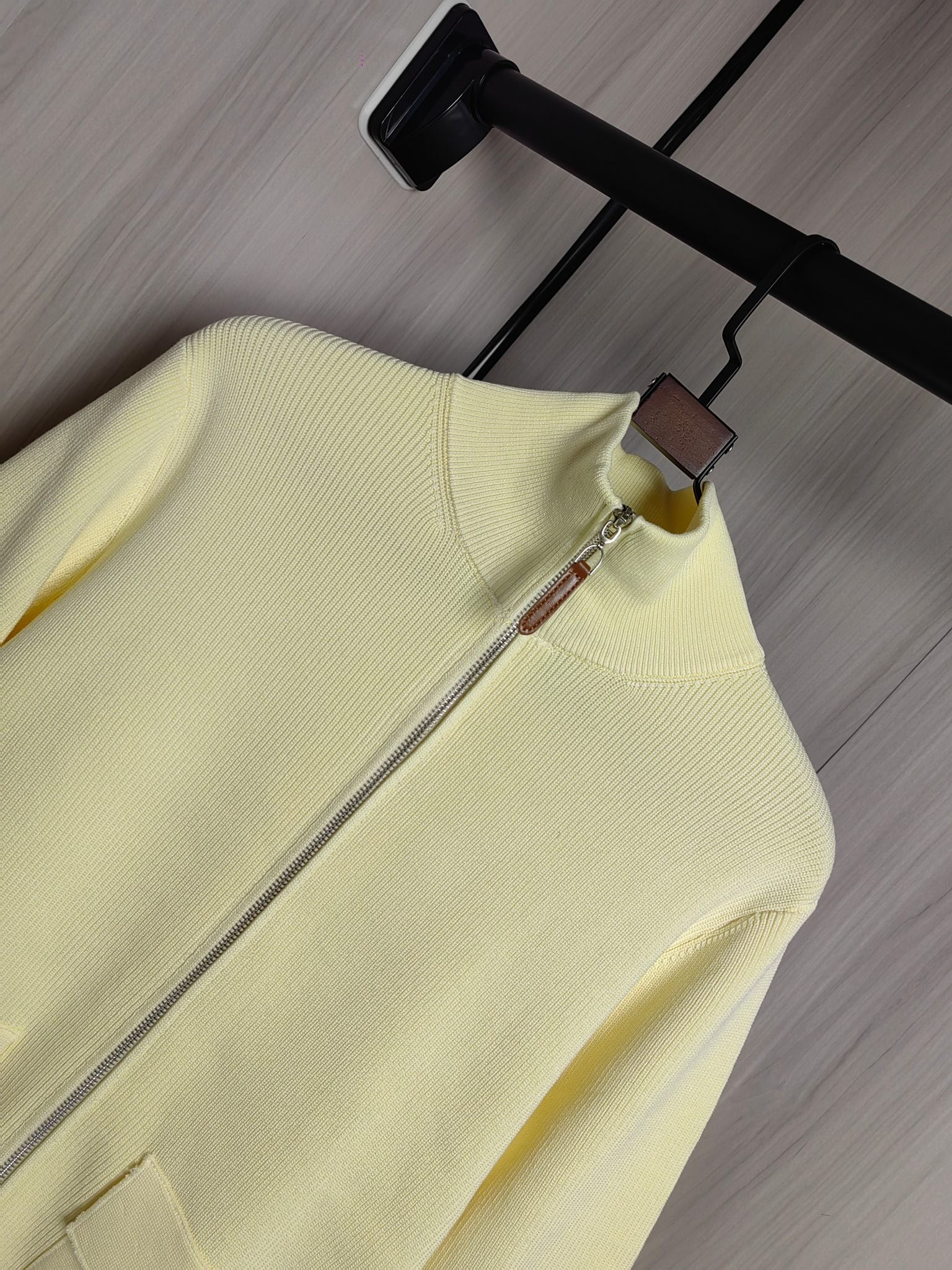 Hermès Unisex Wool-Blend Knit Cardigan – Autumn/Winter