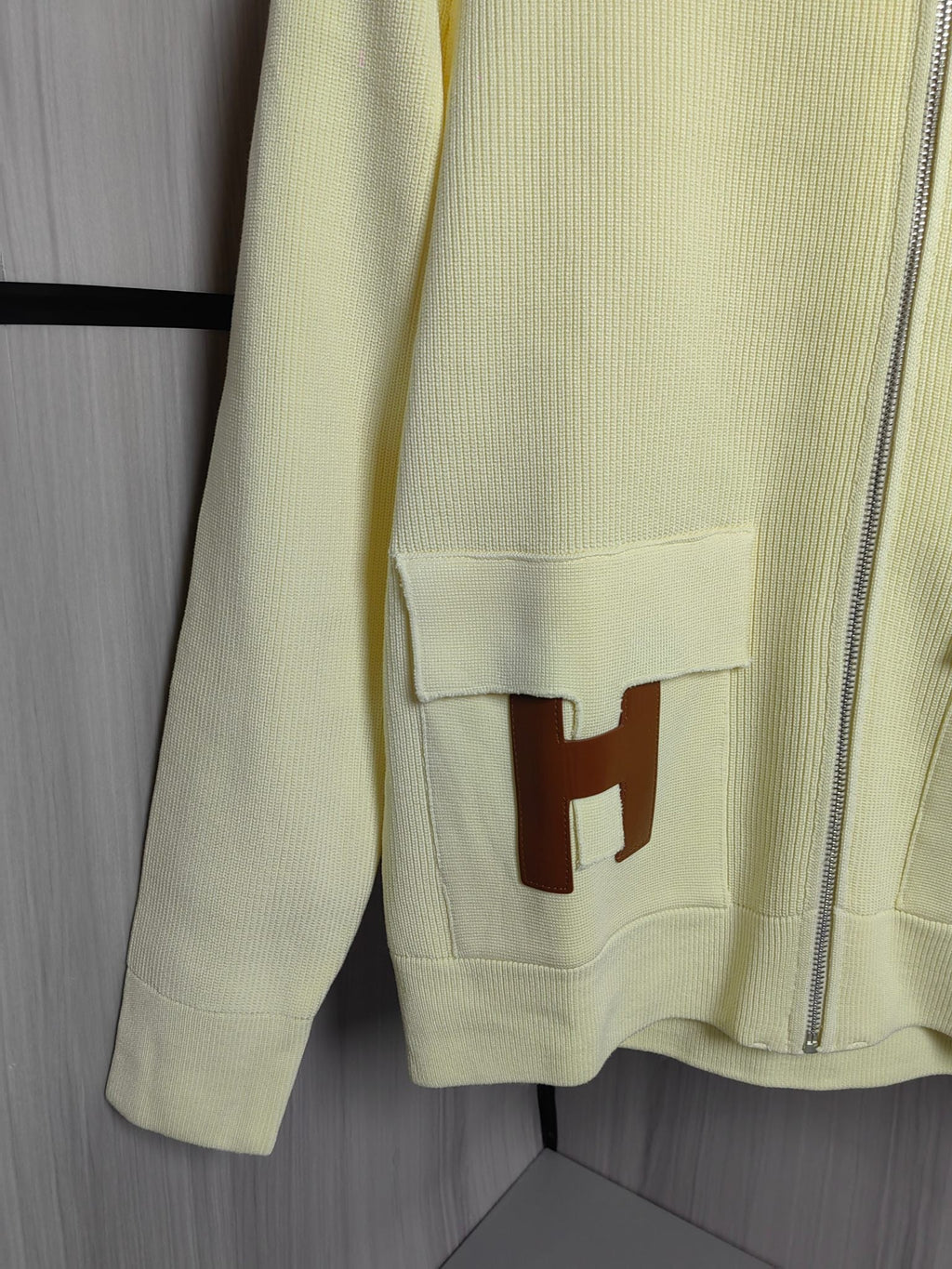 Hermès Unisex Wool-Blend Knit Cardigan – Autumn/Winter