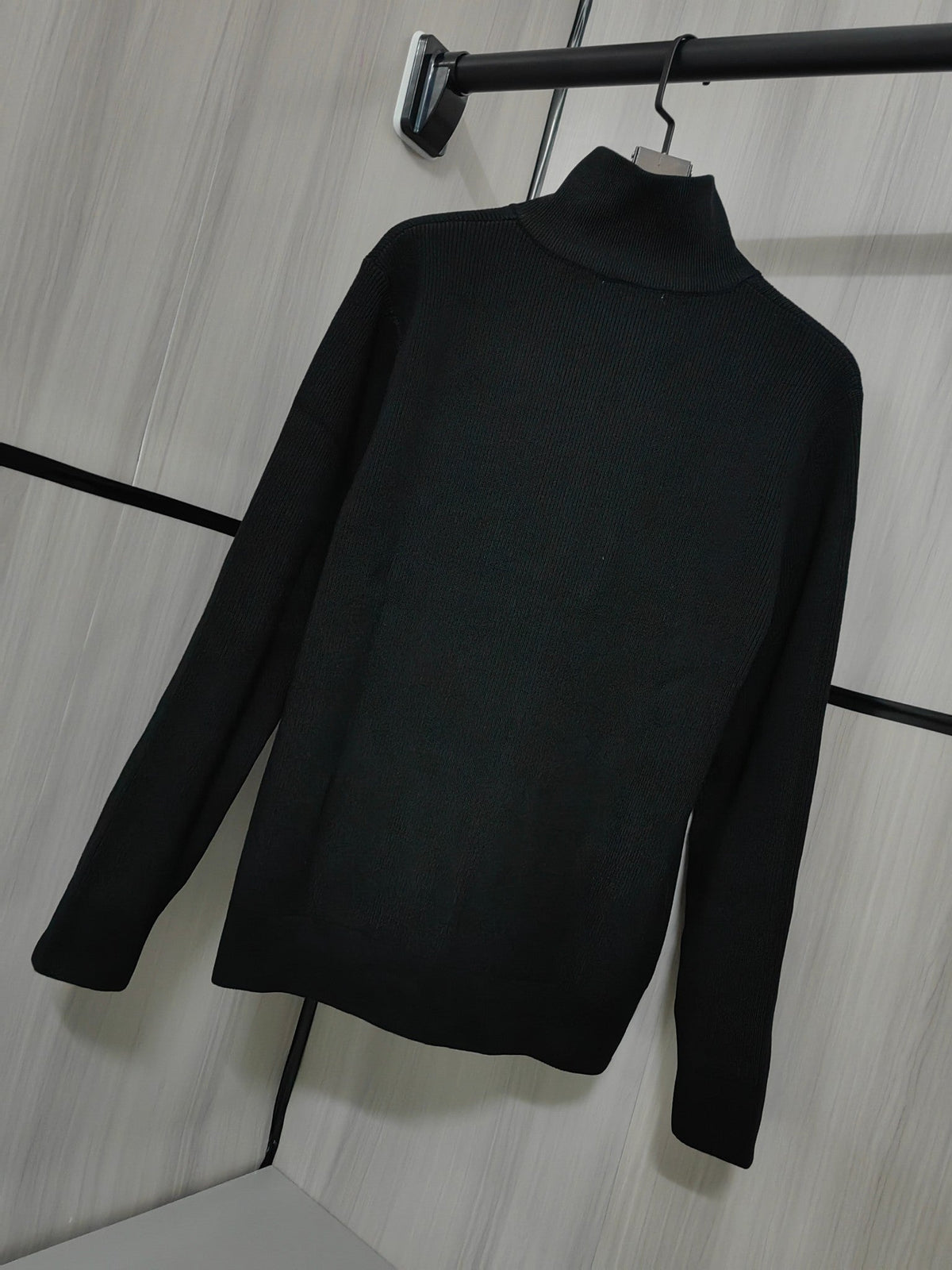 Hermès Unisex Wool-Blend Knit Cardigan – Autumn/Winter