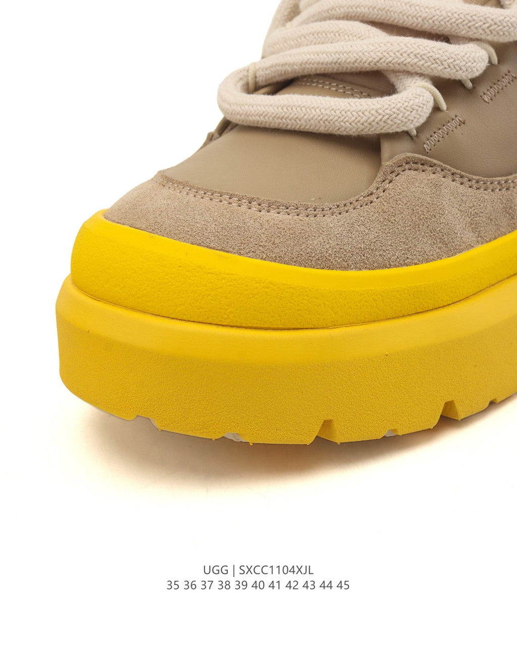 UGG Retro Low-Top Ankle Boots