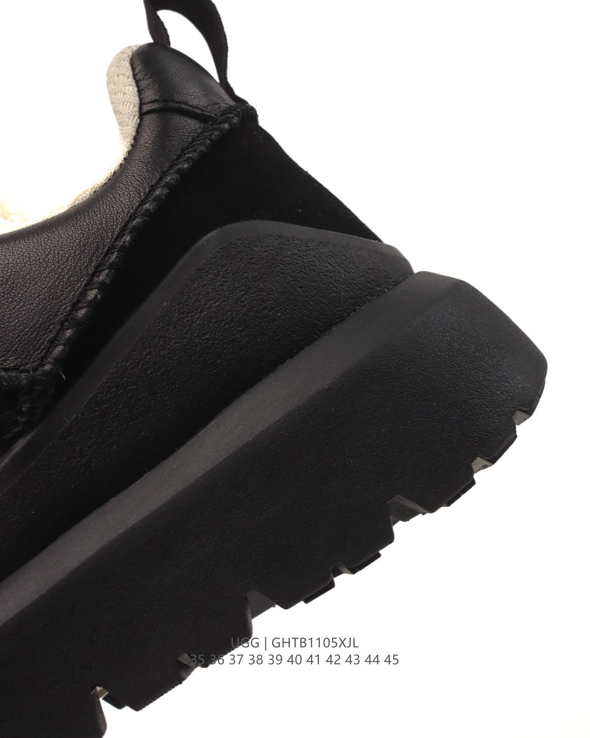 UGG Retro Low-Top Ankle Boots
