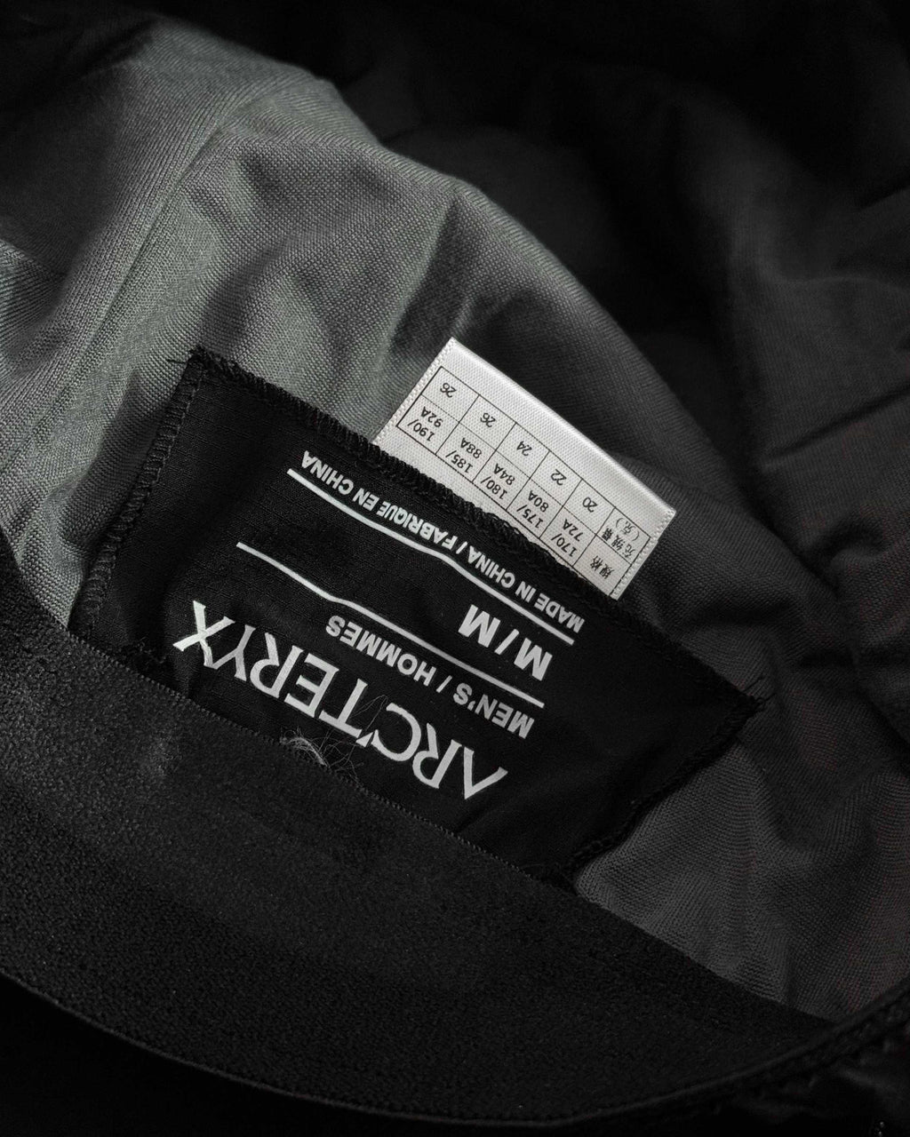 Arc'teryx TRAINING Series Windproof Down Trousers – Winter Collection
