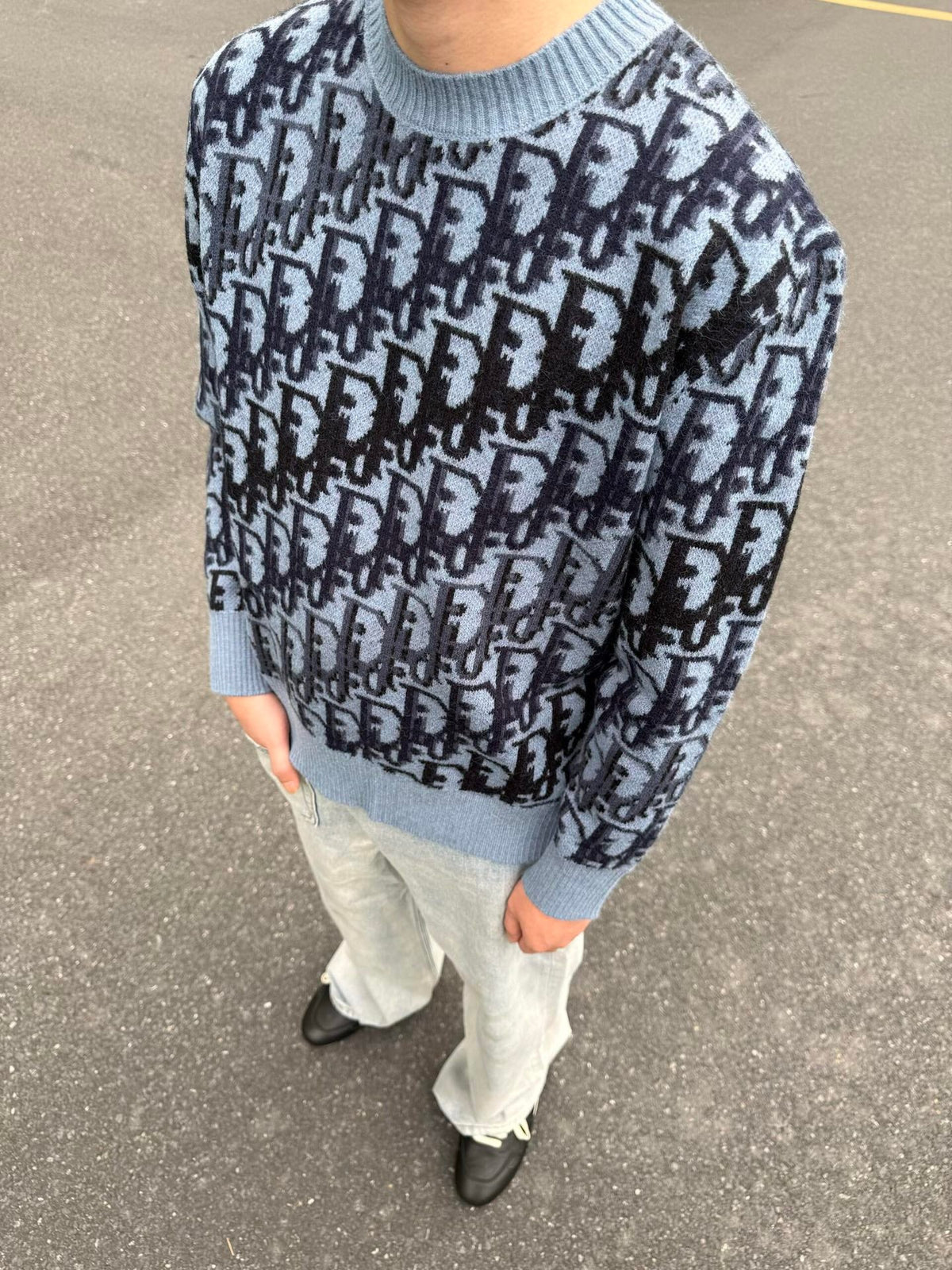 Dior Oblique Jacquard Wool Crewneck Sweater – 2026SS