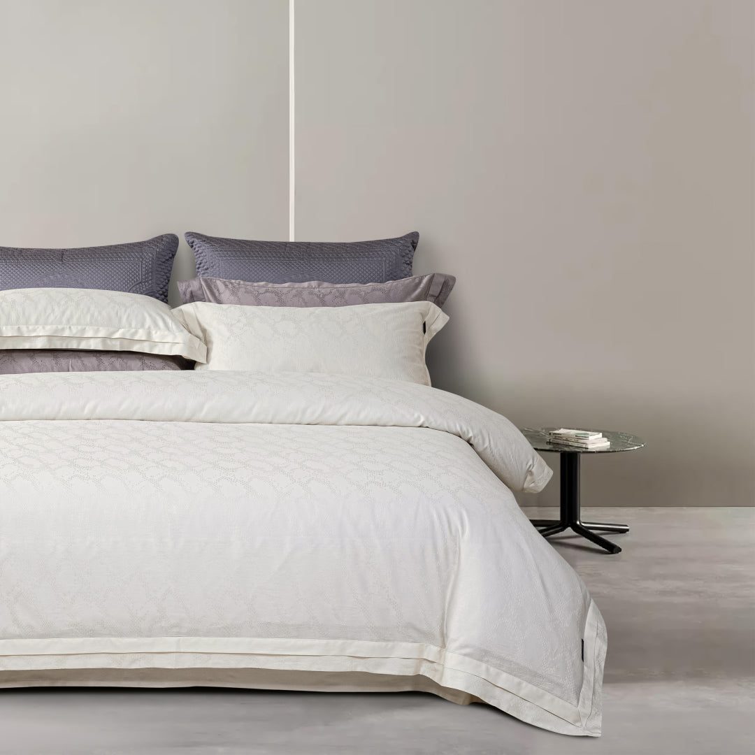 Armani Casa 3D Python Jacquard Four-Piece Bedding Set – SS25