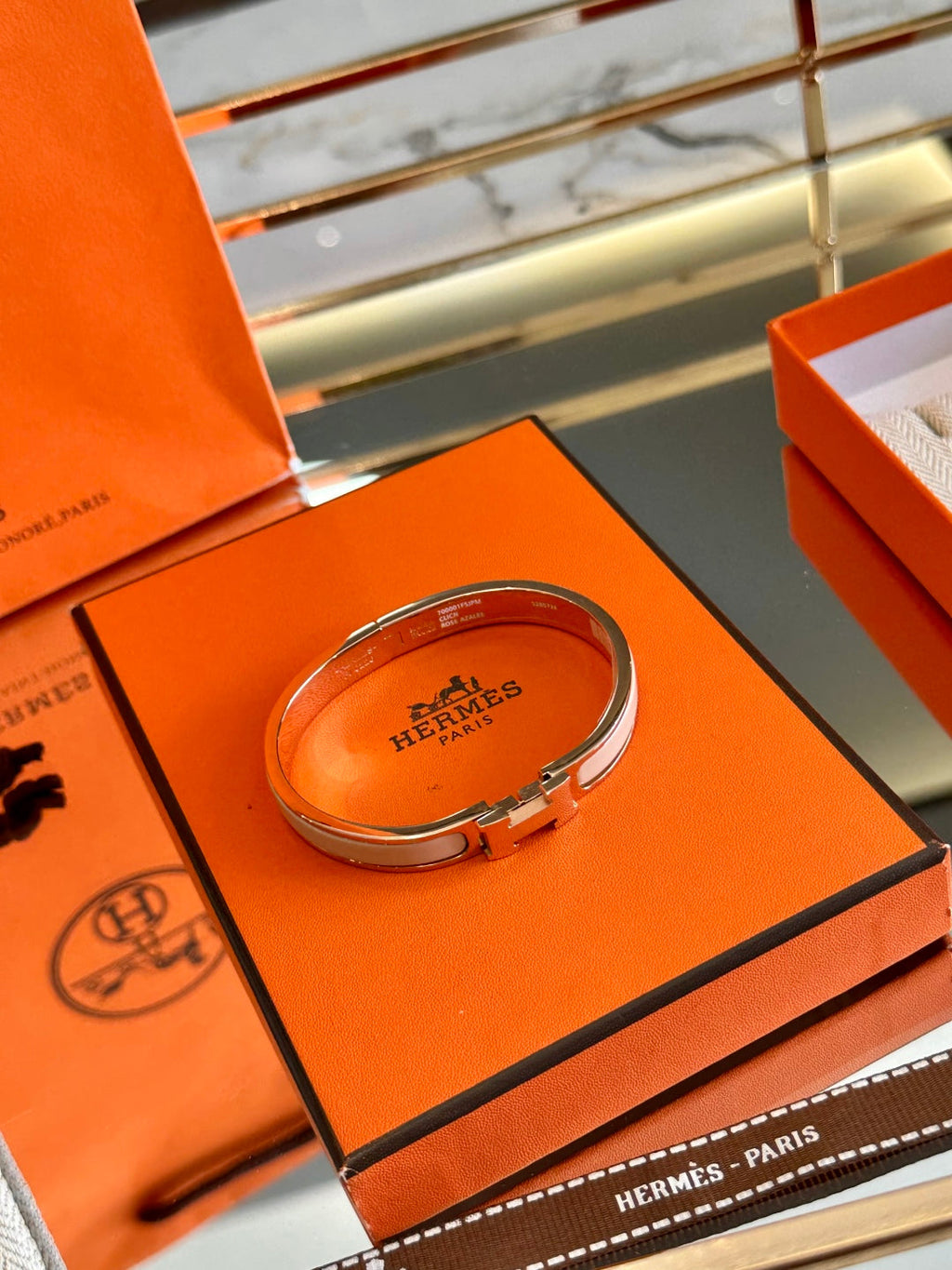Hermès H-Letter Oval Series Bracelet