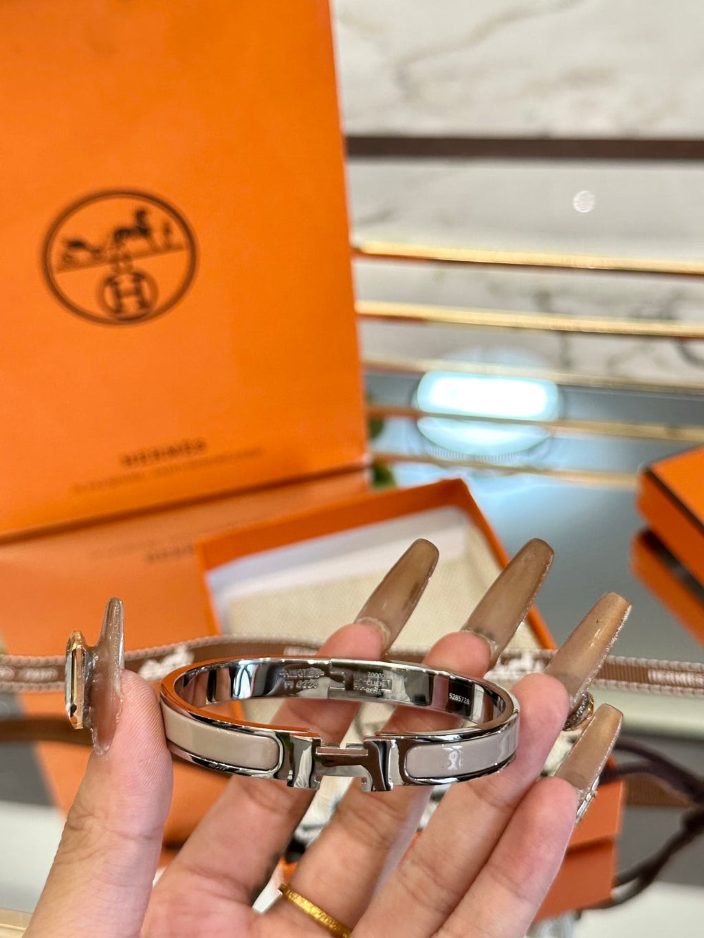 Hermès H-Letter Oval Series Bracelet