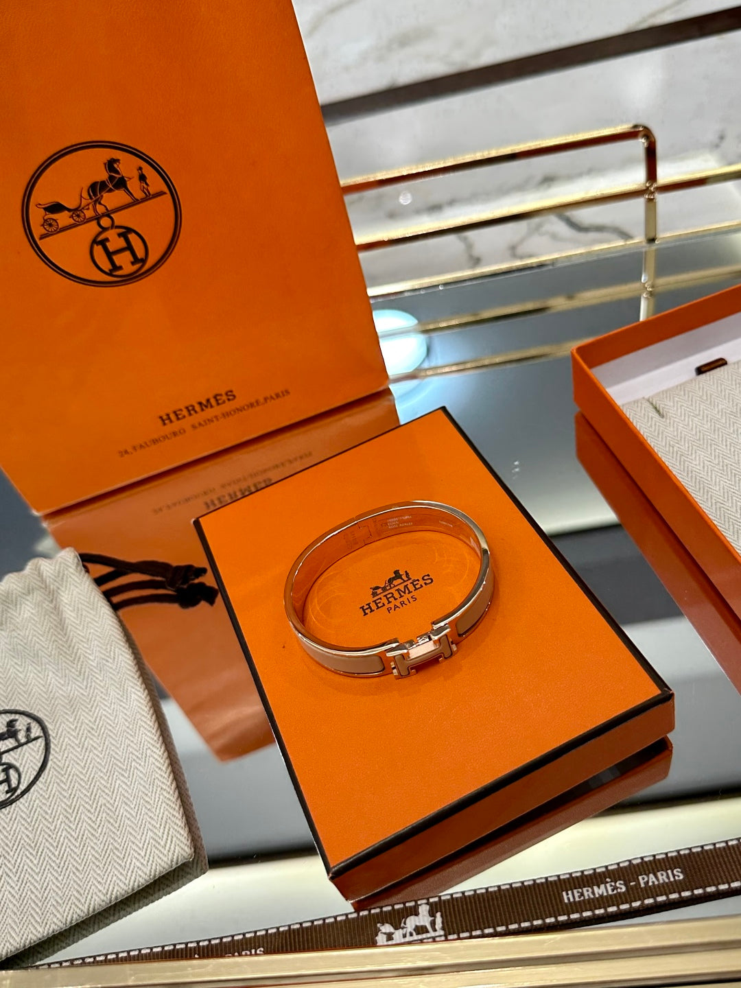 Hermès H-Letter Oval Enamel Bracelet