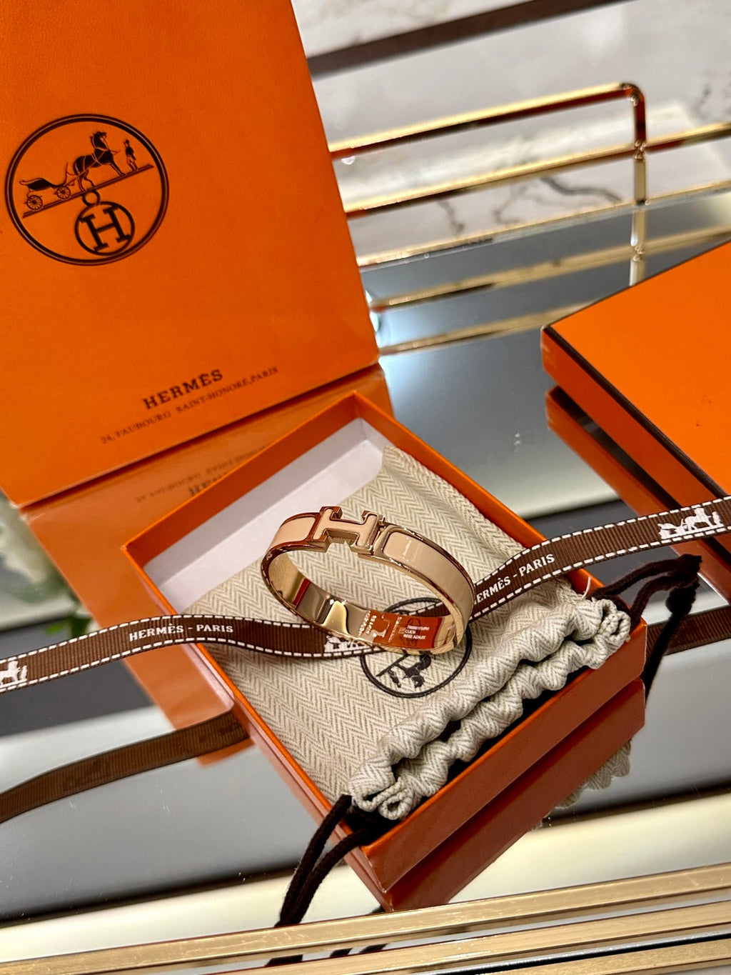 Hermès H-Letter Oval Enamel Bracelet