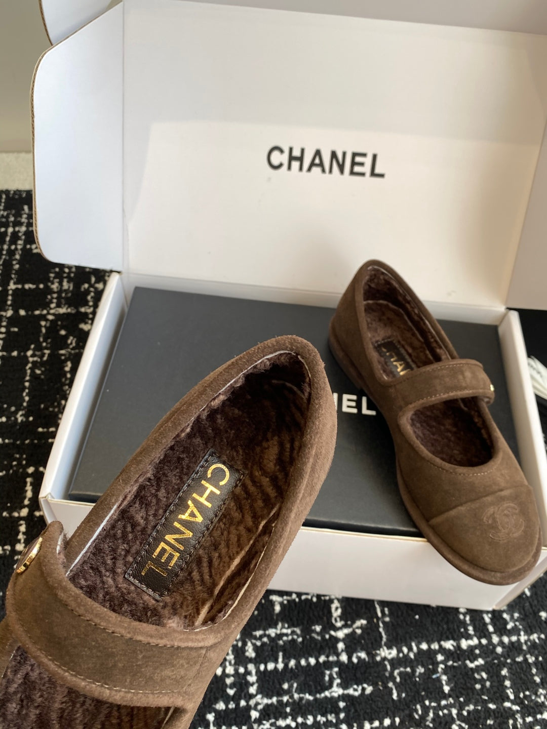 Chanel Mary Jane Flats – 25SS Autumn/Winter Collection