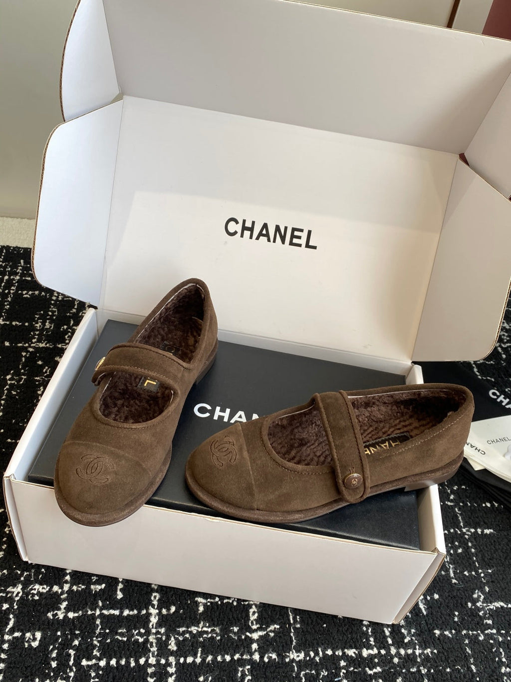 Chanel Mary Jane Flats – 25SS Autumn/Winter Collection