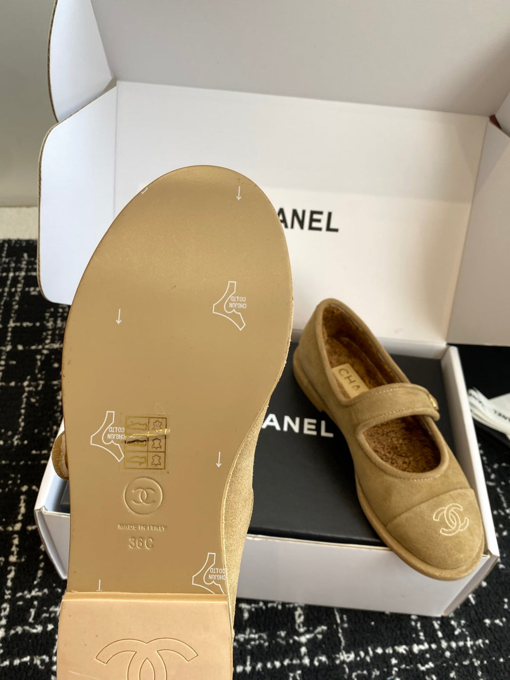 Chanel Mary Jane Flats – 25SS Autumn/Winter Collection