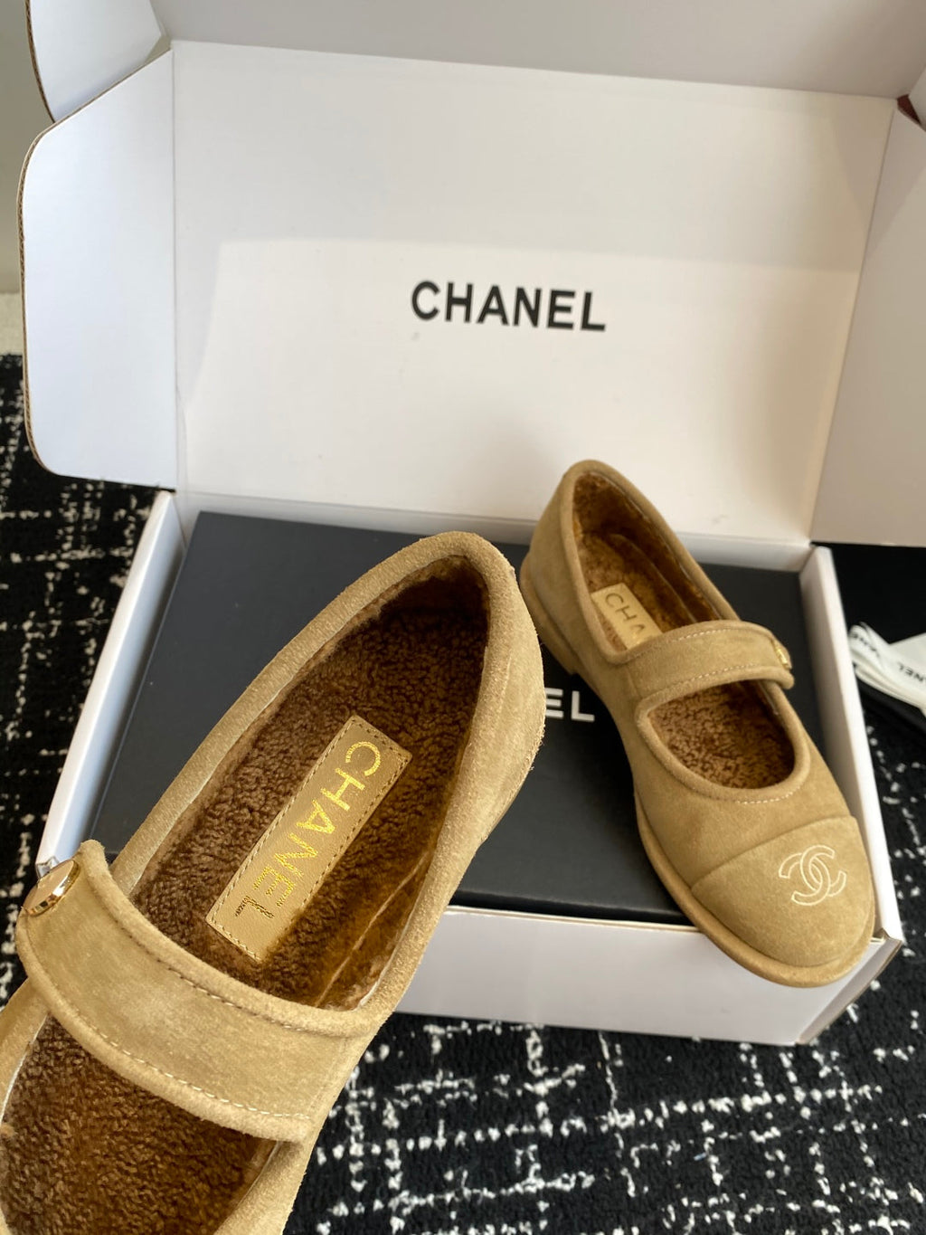 Chanel Mary Jane Flats – 25SS Autumn/Winter Collection