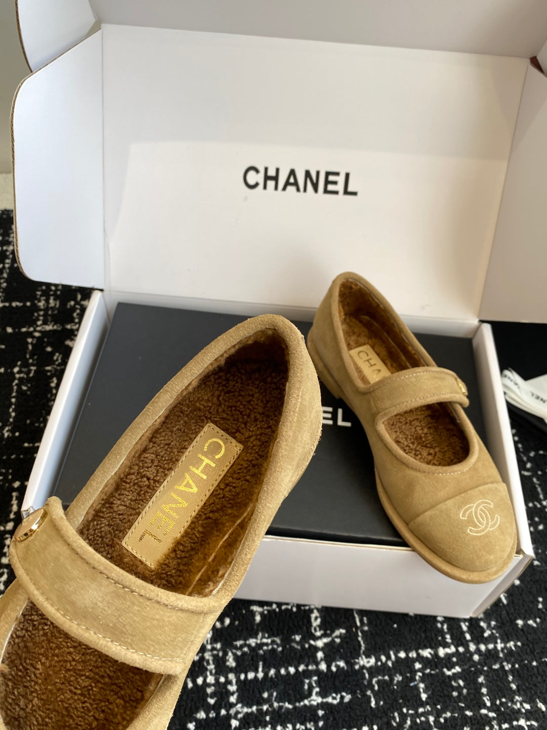 Chanel Mary Jane Flats – 25SS Autumn/Winter Collection