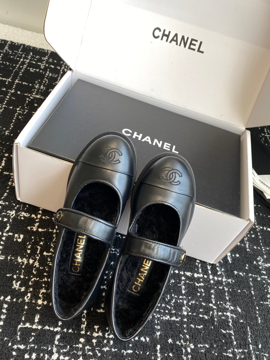 Chanel Mary Jane Flats – 25SS Autumn/Winter Collection