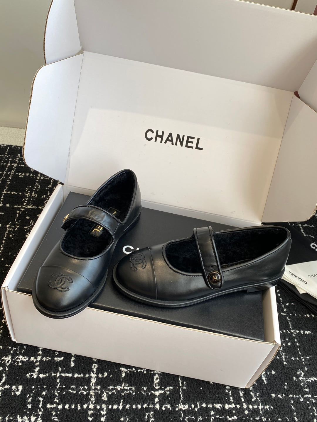 Chanel Mary Jane Flats – 25SS Autumn/Winter Collection