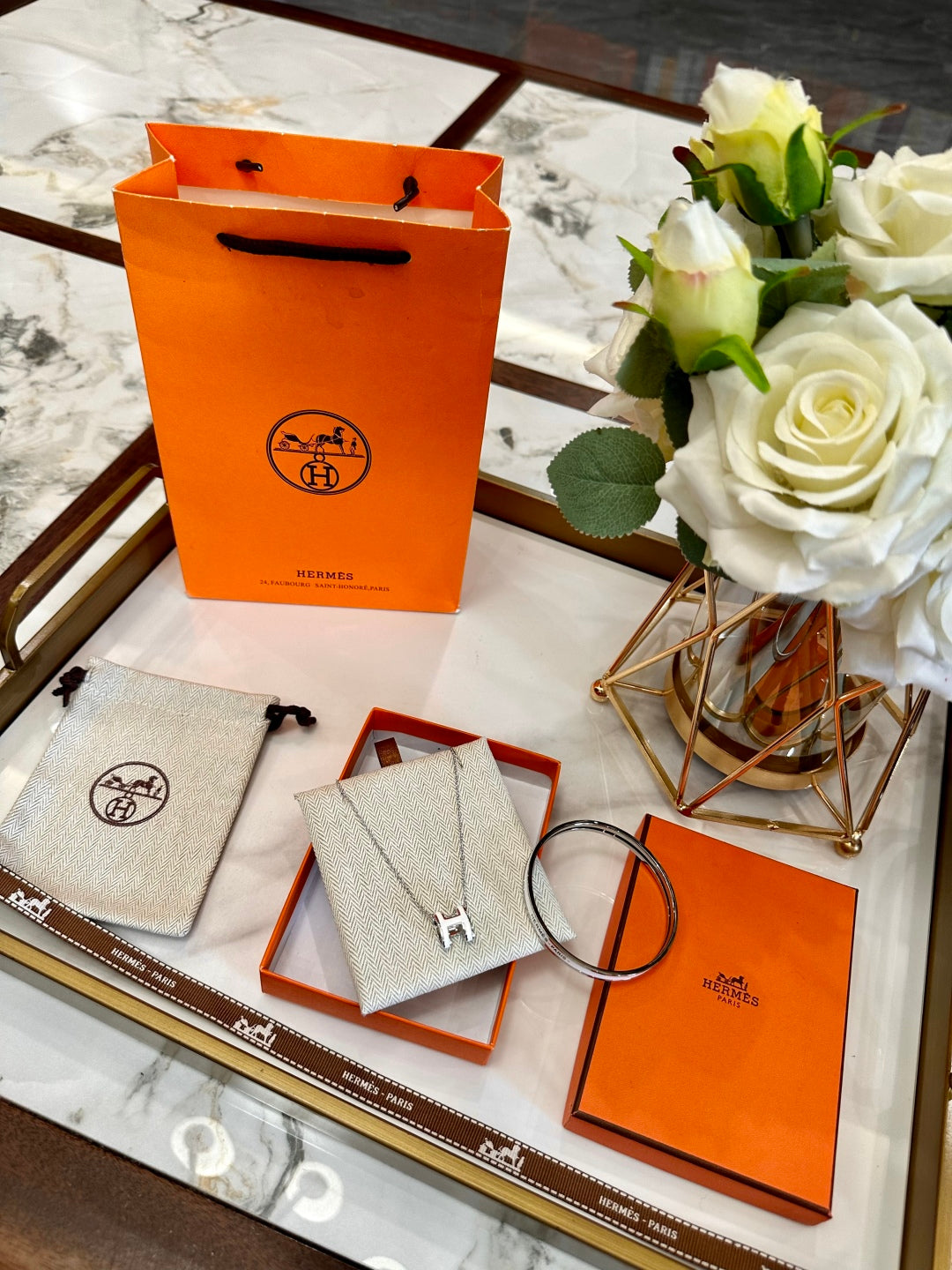 Hermès Oval Enamel 18K Gold Jewelry Set