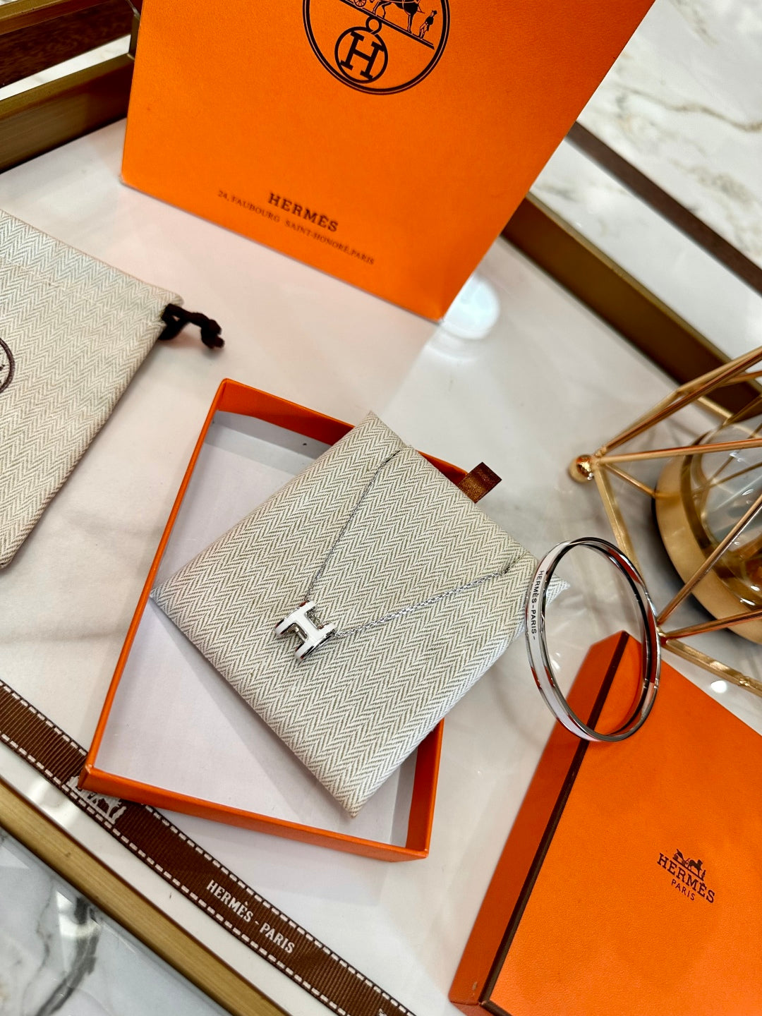 Hermès Oval Enamel 18K Gold Jewelry Set