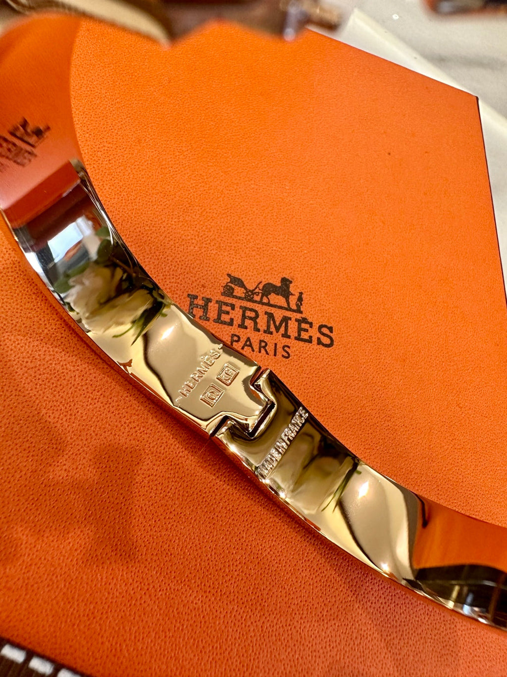 Hermès H-Letter Oval Enamel Bracelet