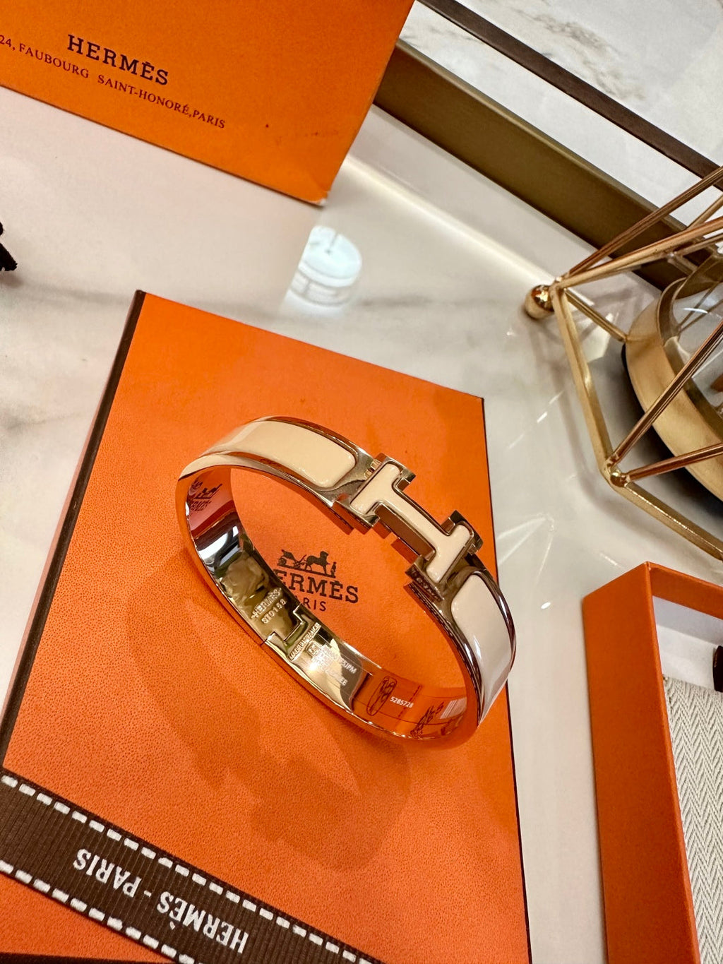 Hermès H-Letter Oval Enamel Bracelet