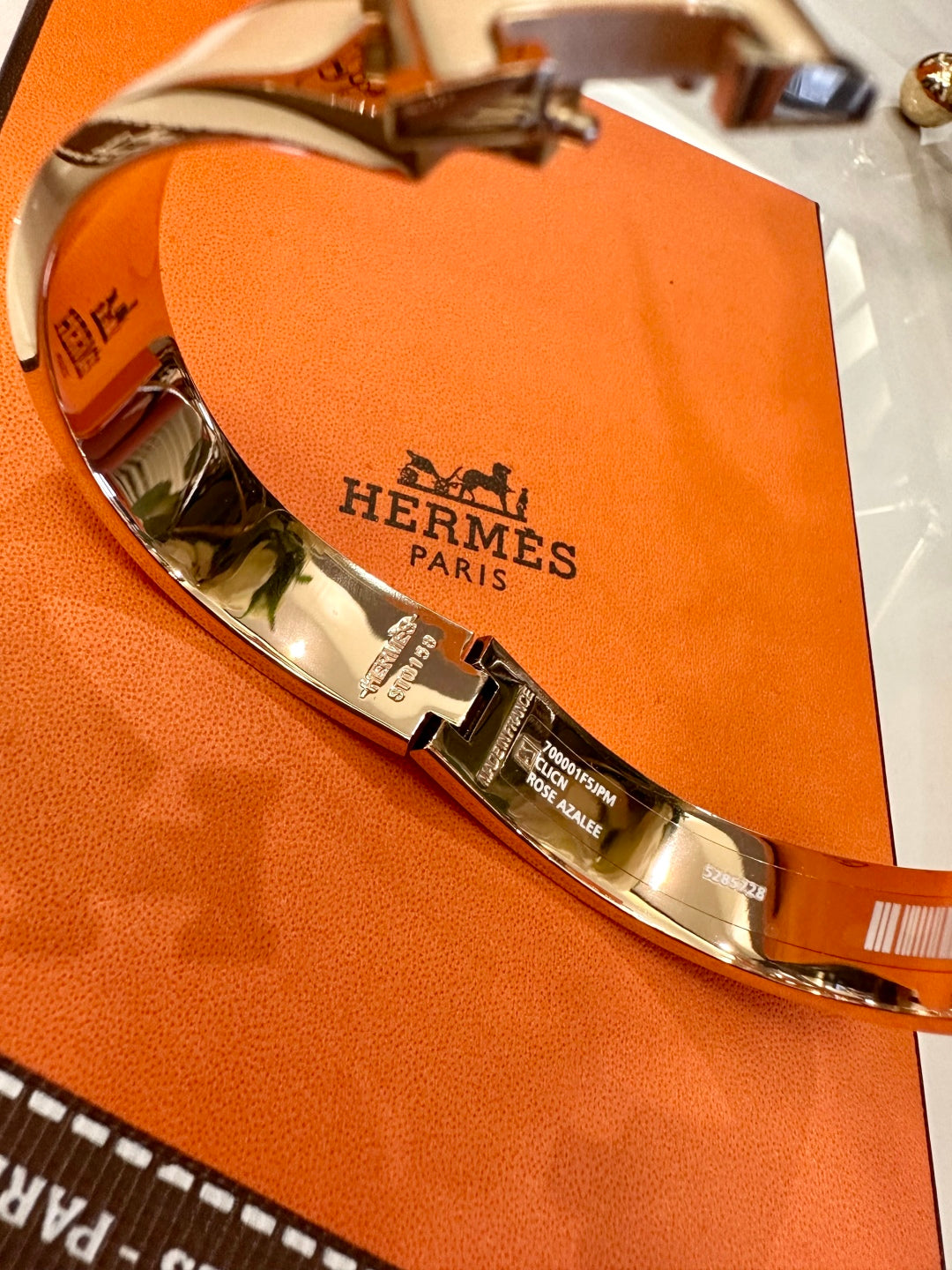 Hermès H-Letter Oval Enamel Bracelet