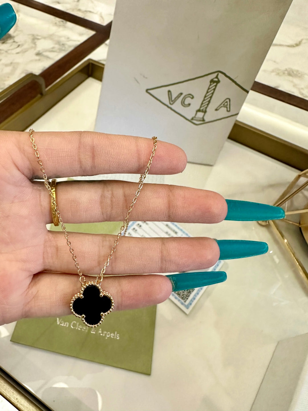 Van Cleef & Arpels Alhambra Single Flower Necklace
