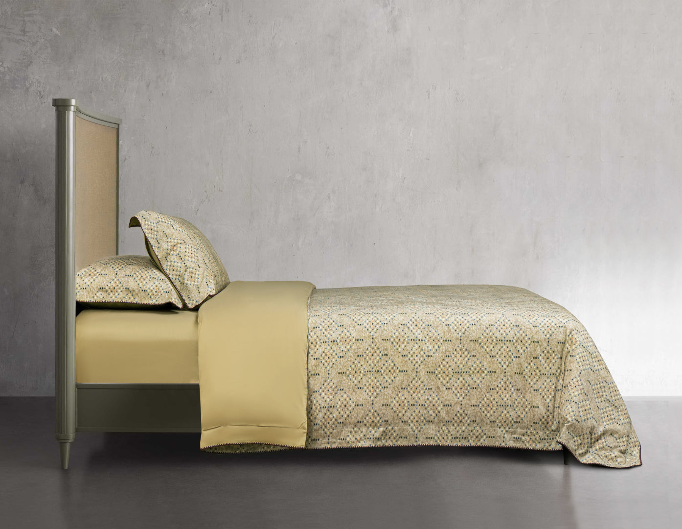 Bottega Veneta Home Collection Lava Woven Bed Set – Limited Edition