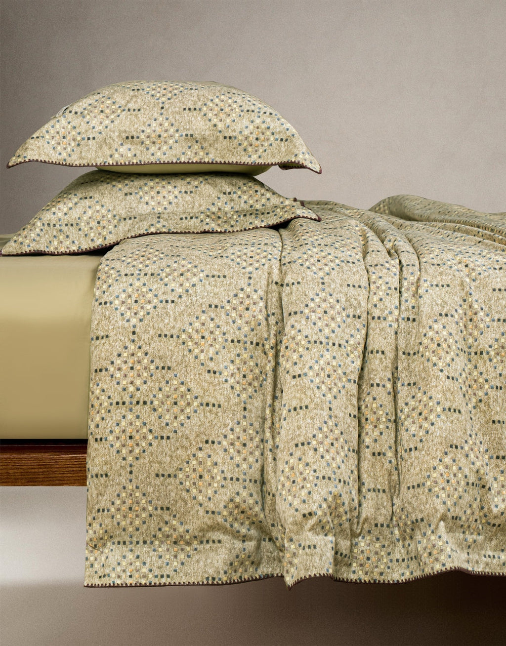 Bottega Veneta Home Collection Lava Woven Bed Set – Limited Edition