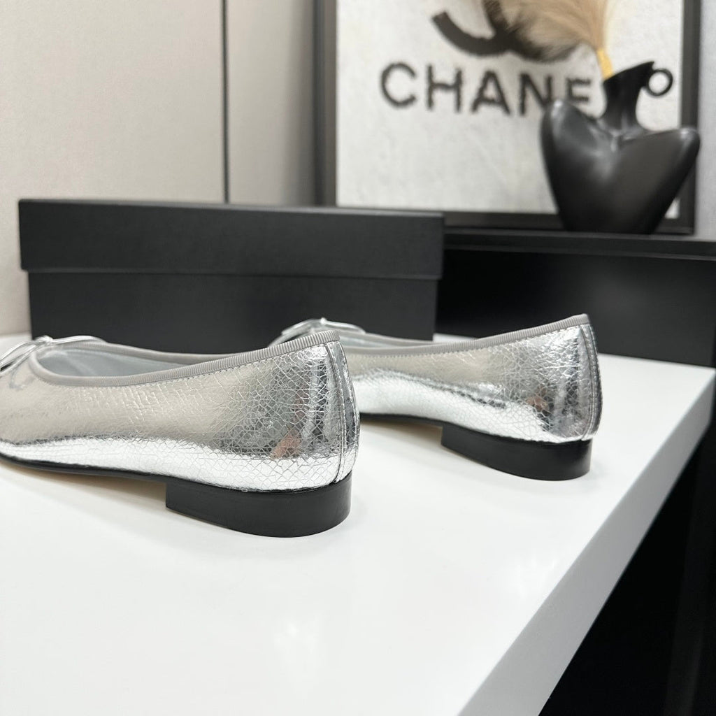 Chanel Classic Two-Tone Slingback Shoes