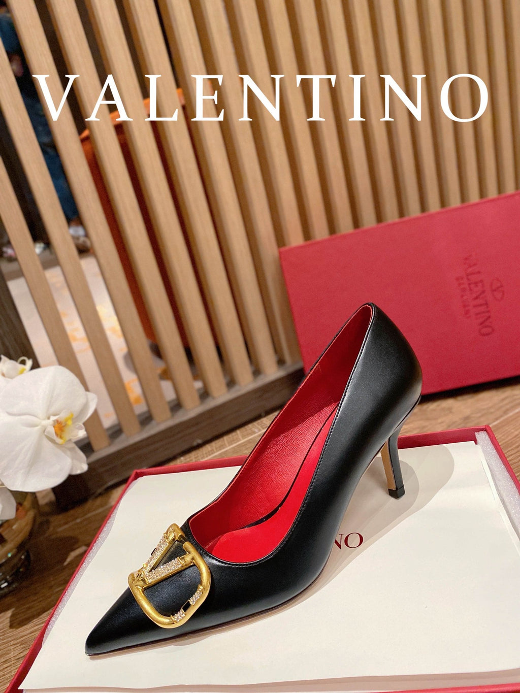 Valentino VLogo Signature Crystal Pumps – 2022 Collection
