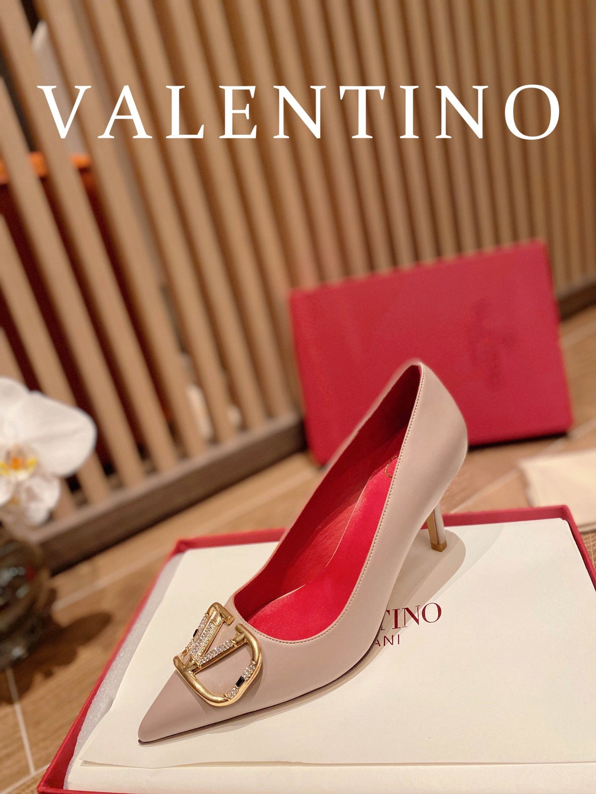 Valentino VLogo Signature Crystal Pumps – 2022 Collection