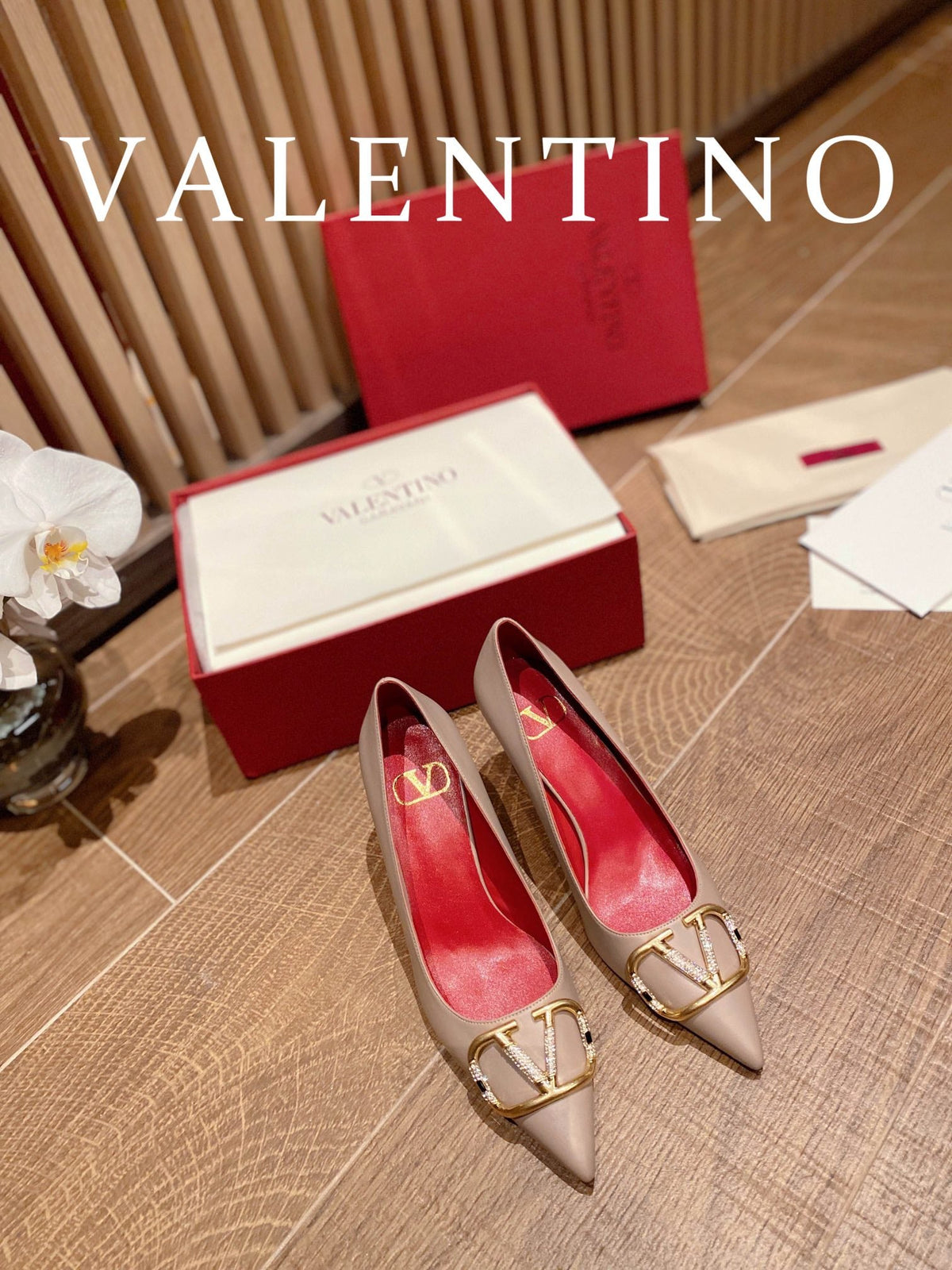 Valentino VLogo Signature Crystal Pumps – 2022 Collection