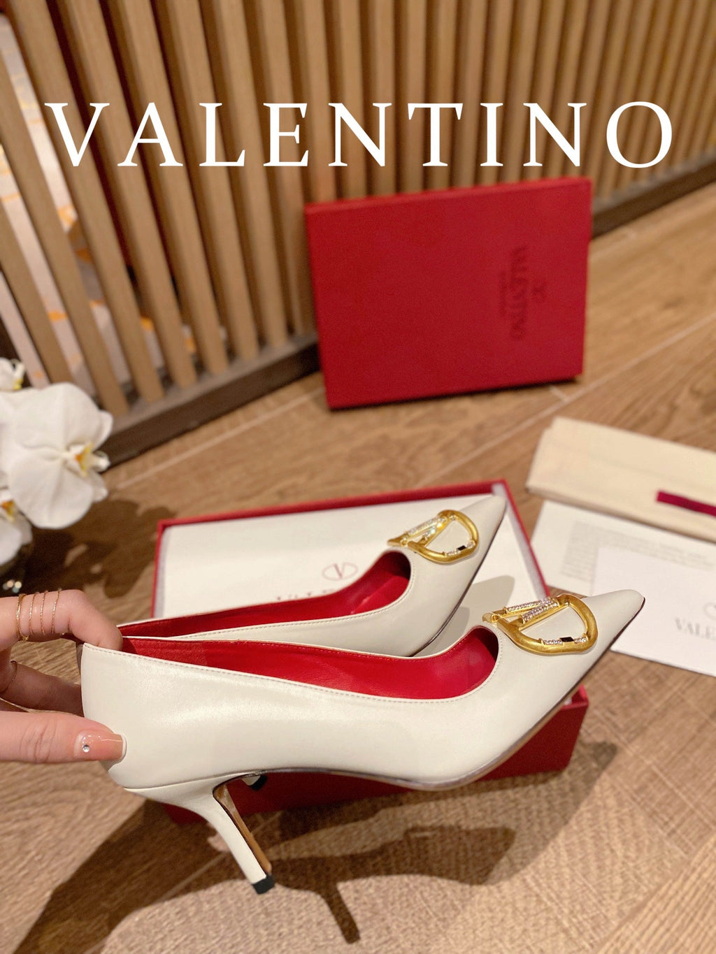 Valentino VLogo Signature Crystal Pumps – 2022 Collection