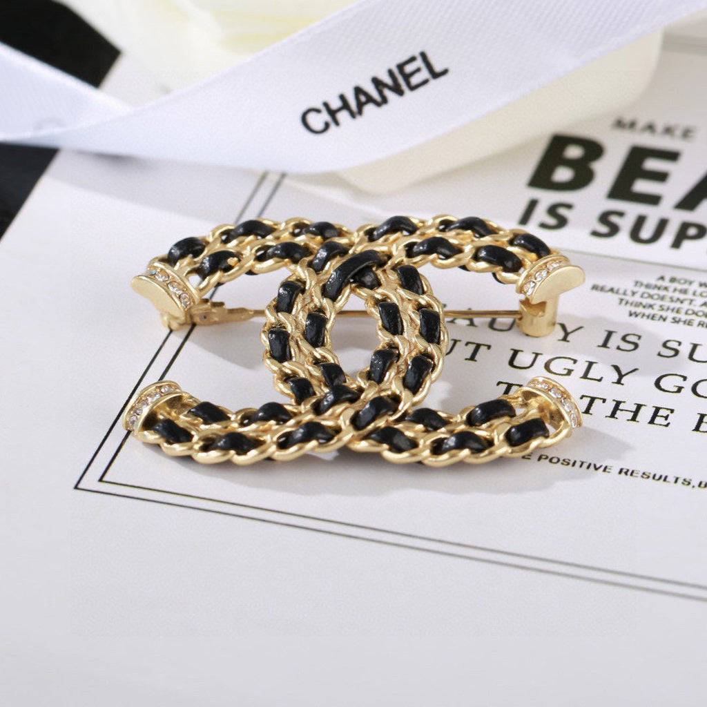 Chanel Leather Chain Double C Brooch – Autumn/Winter Collection